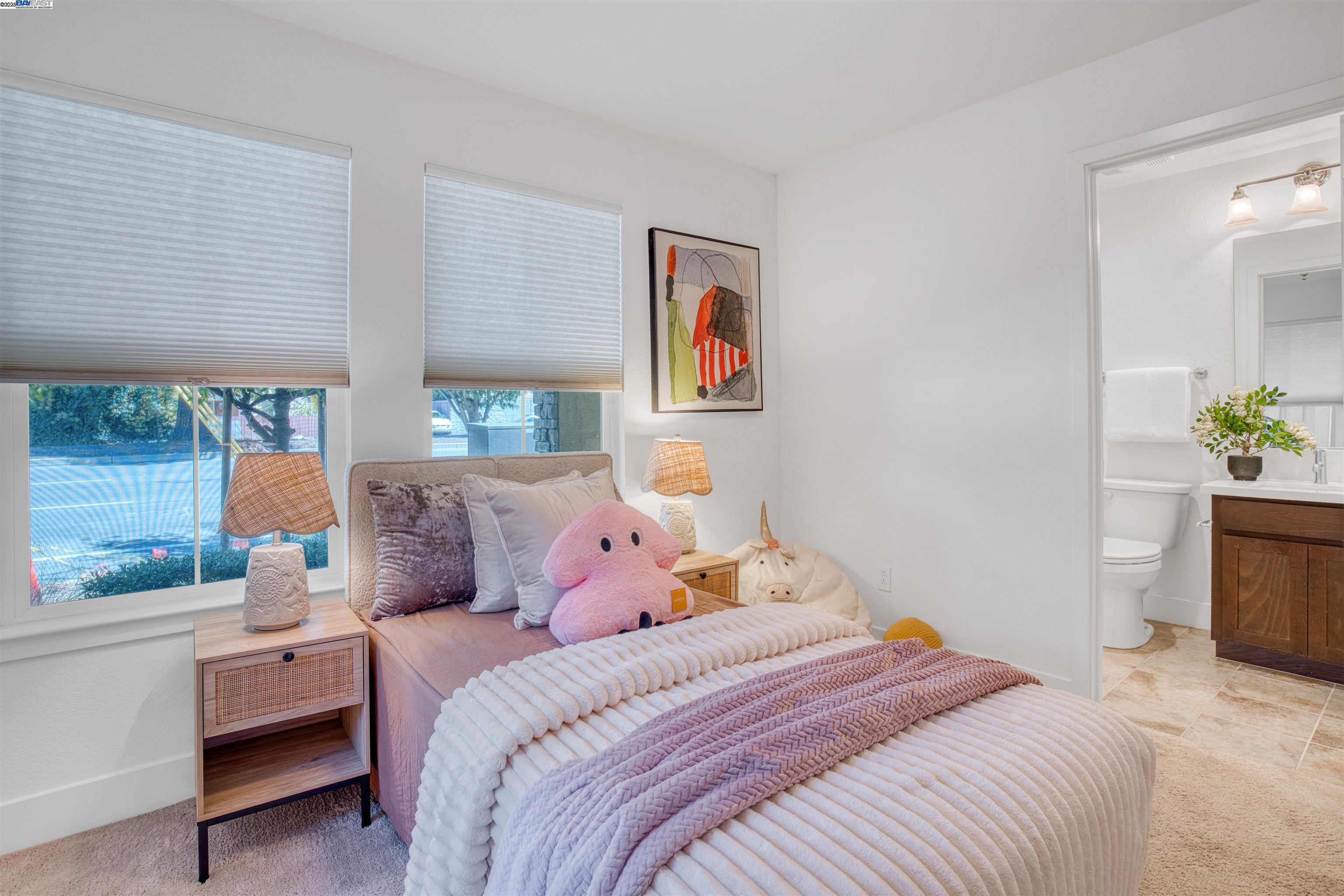 Detail Gallery Image 35 of 40 For 4015 Clydesdale Cmn, Fremont,  CA 94555 - 4 Beds | 4 Baths