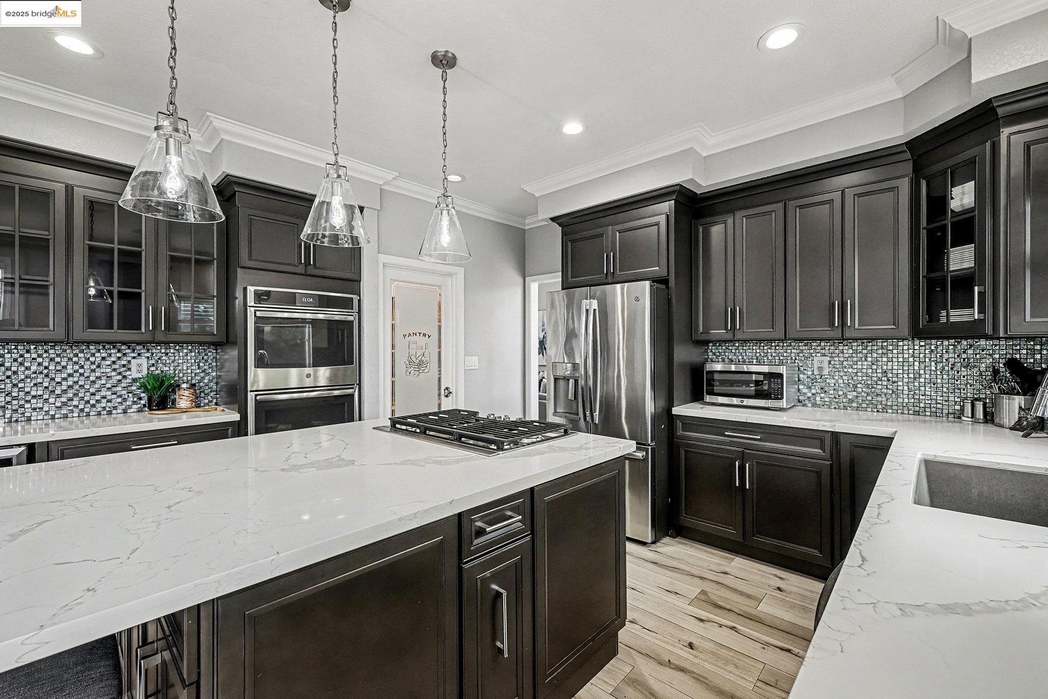 Detail Gallery Image 14 of 49 For 2127 Prestwick Dr, Discovery Bay,  CA 94505 - 4 Beds | 3 Baths