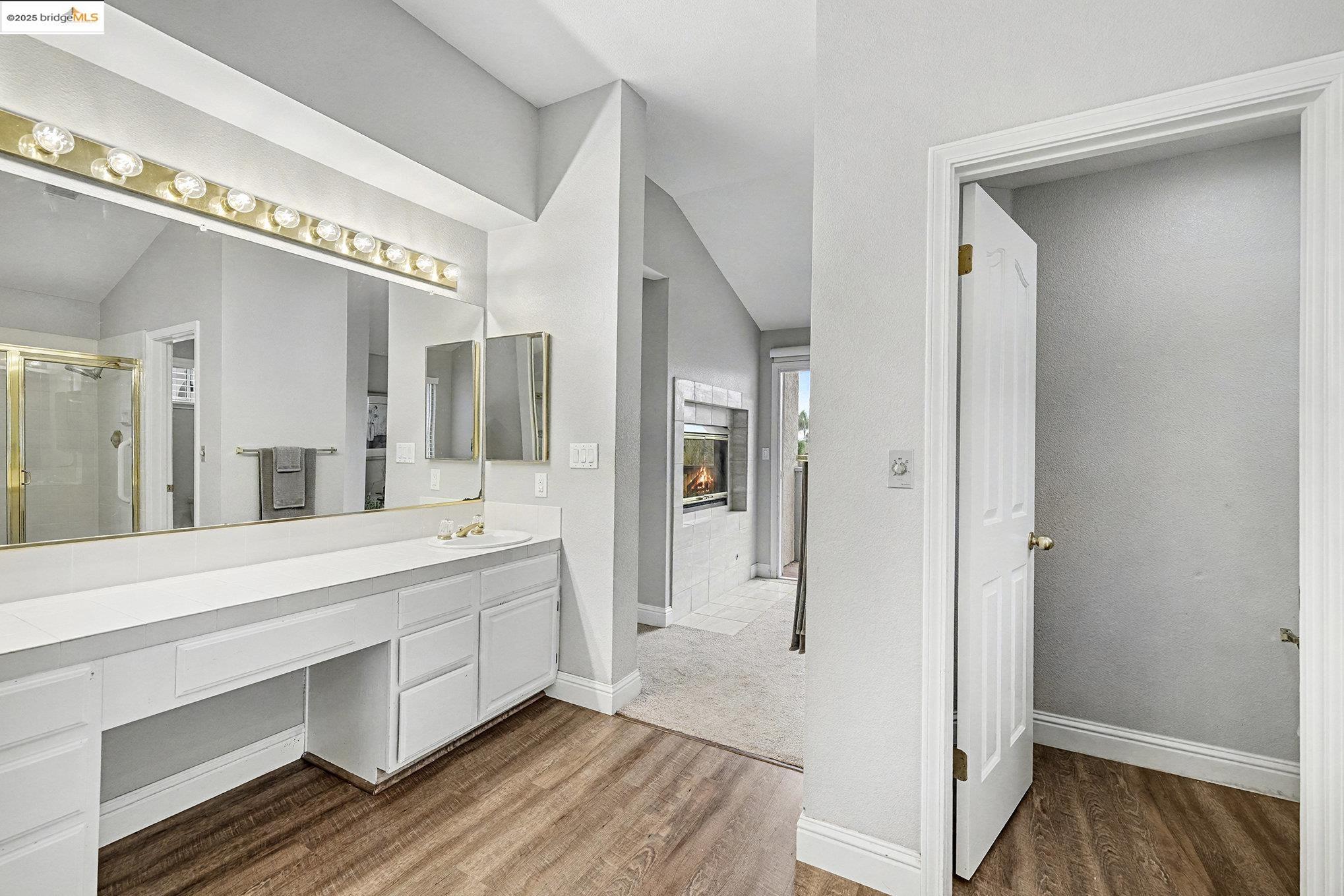 Detail Gallery Image 28 of 53 For 2127 Prestwick Dr, Discovery Bay,  CA 94505 - 4 Beds | 3 Baths