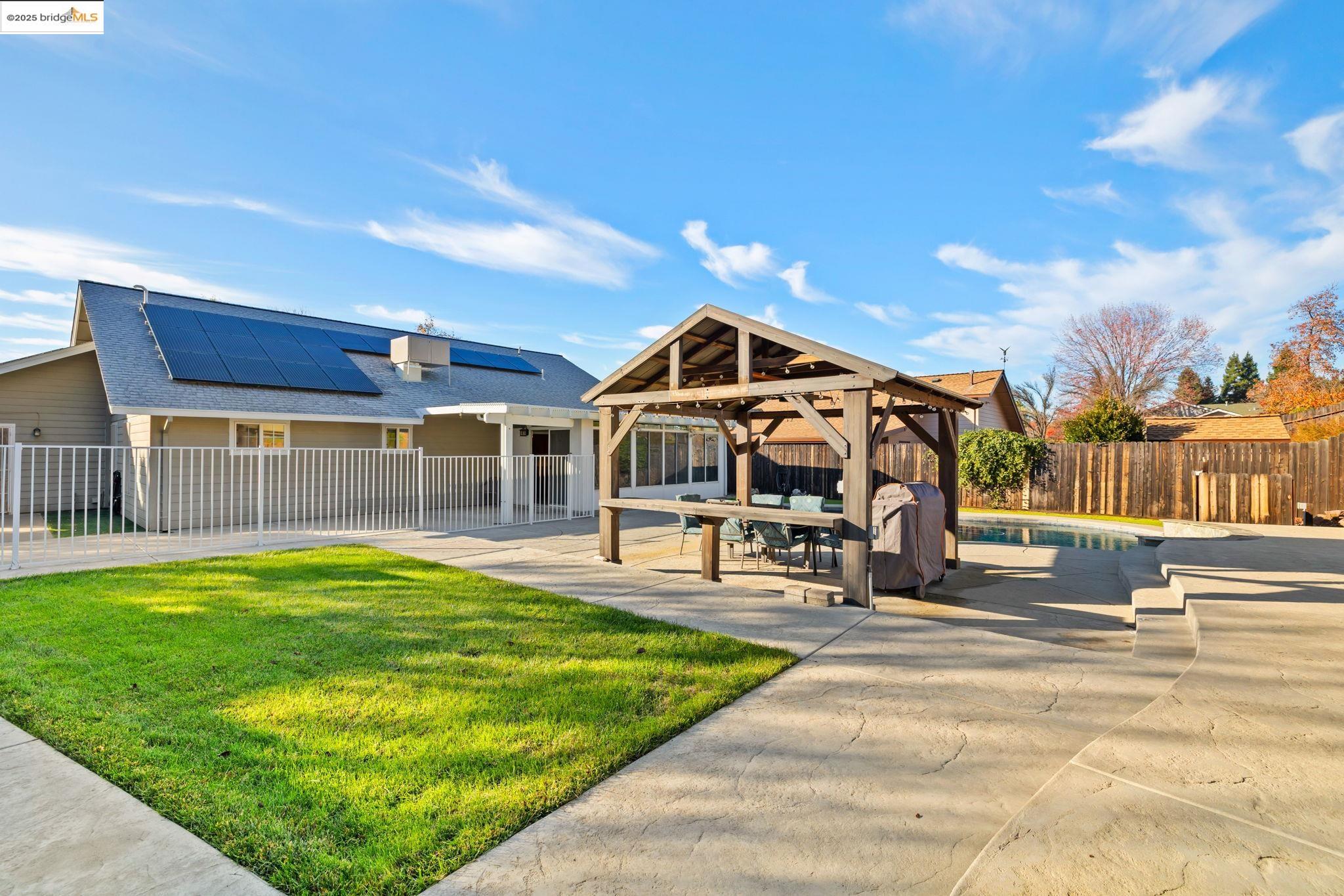 Detail Gallery Image 26 of 35 For 17517 Wild Oak Dr, Jamestown,  CA 95327 - 3 Beds | 2 Baths