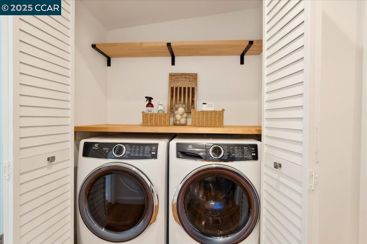 Detail Gallery Image 33 of 52 For 19 Valley View Dr, Orinda,  CA 94563 - 4 Beds | 2 Baths