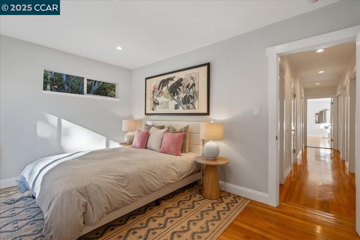 Detail Gallery Image 34 of 52 For 19 Valley View Dr, Orinda,  CA 94563 - 4 Beds | 2 Baths