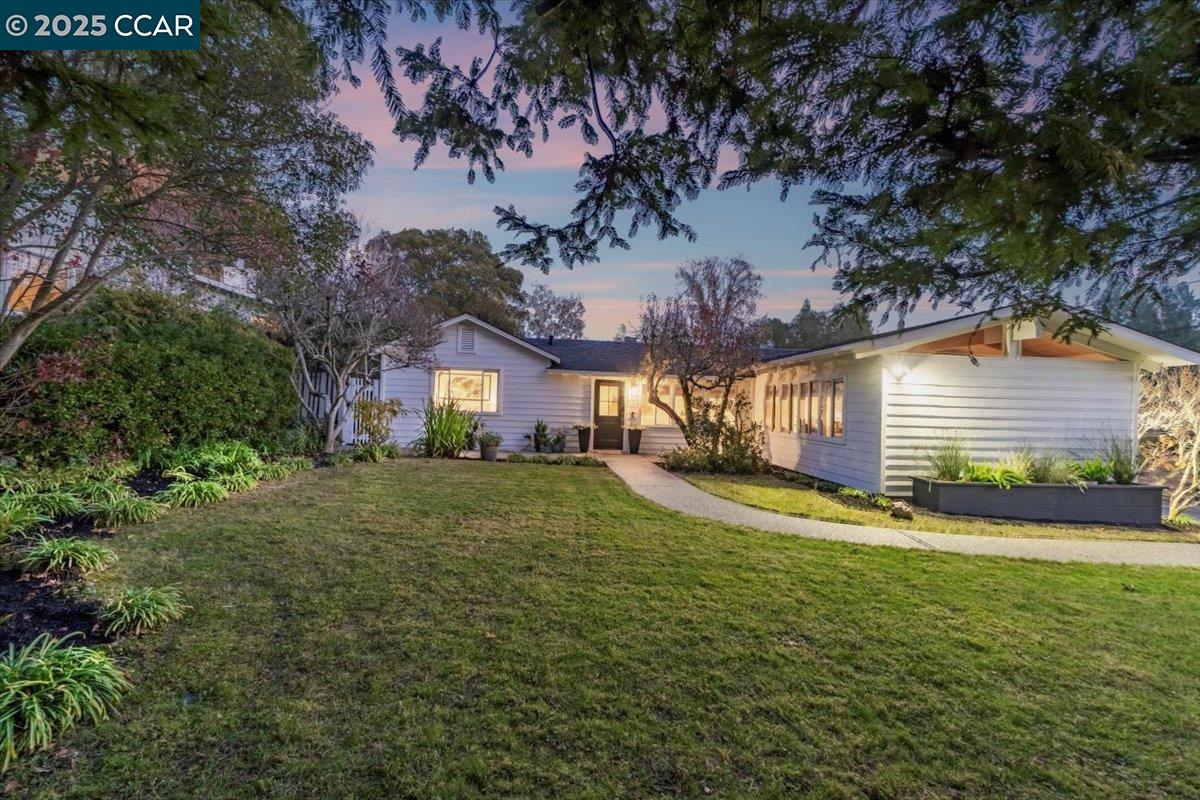 Detail Gallery Image 46 of 52 For 19 Valley View Dr, Orinda,  CA 94563 - 4 Beds | 2 Baths