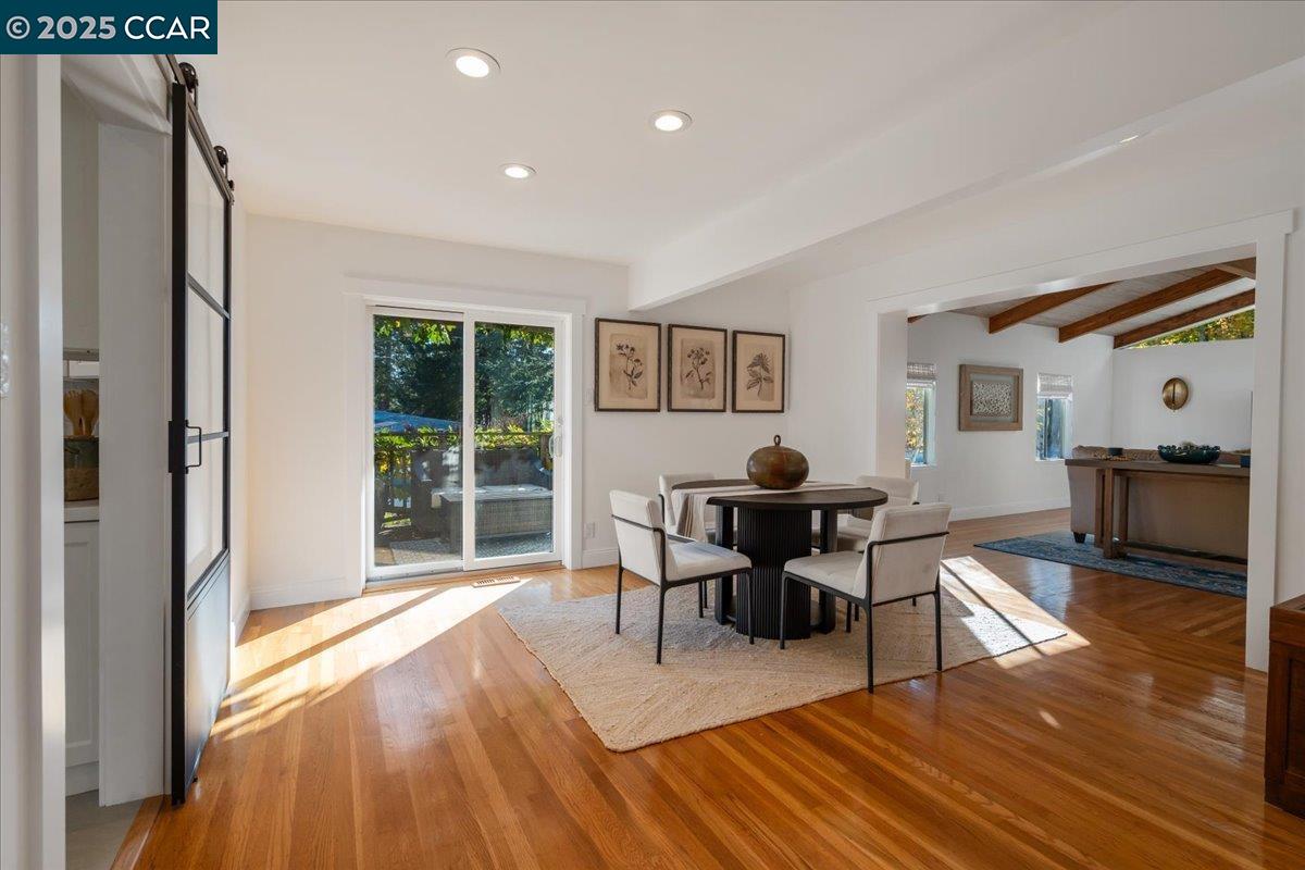 Detail Gallery Image 7 of 52 For 19 Valley View Dr, Orinda,  CA 94563 - 4 Beds | 2 Baths