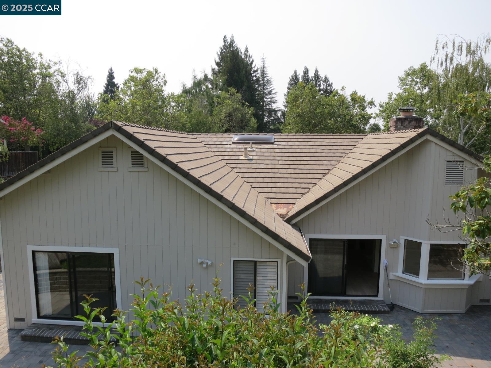 Detail Gallery Image 3 of 23 For 4089 Sugar Maple Dr, Danville,  CA 94506 - 3 Beds | 2/1 Baths
