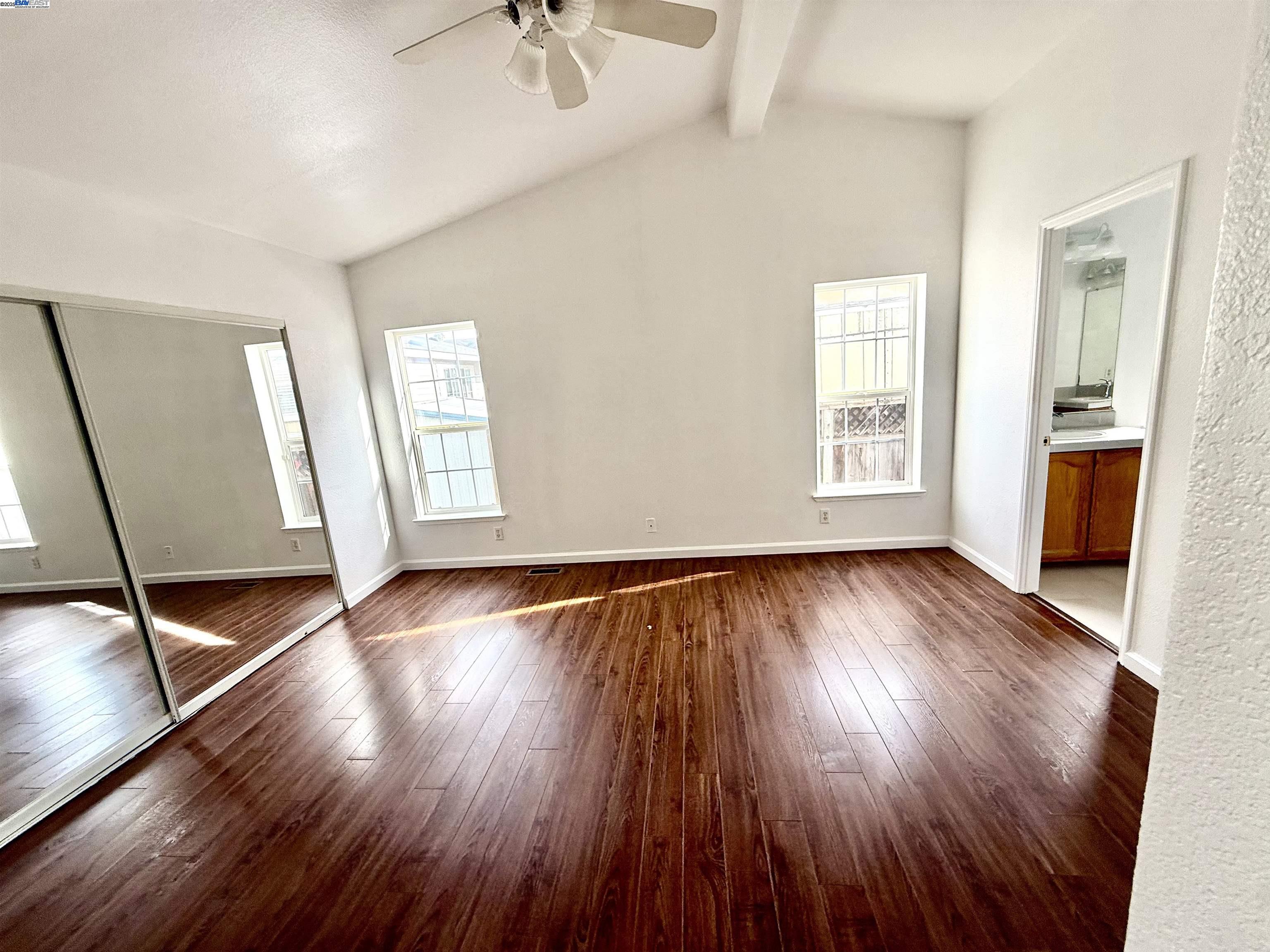 Detail Gallery Image 2 of 15 For 6130 Monterey Rd #99,  San Jose,  CA 95138 - 3 Beds | 2 Baths