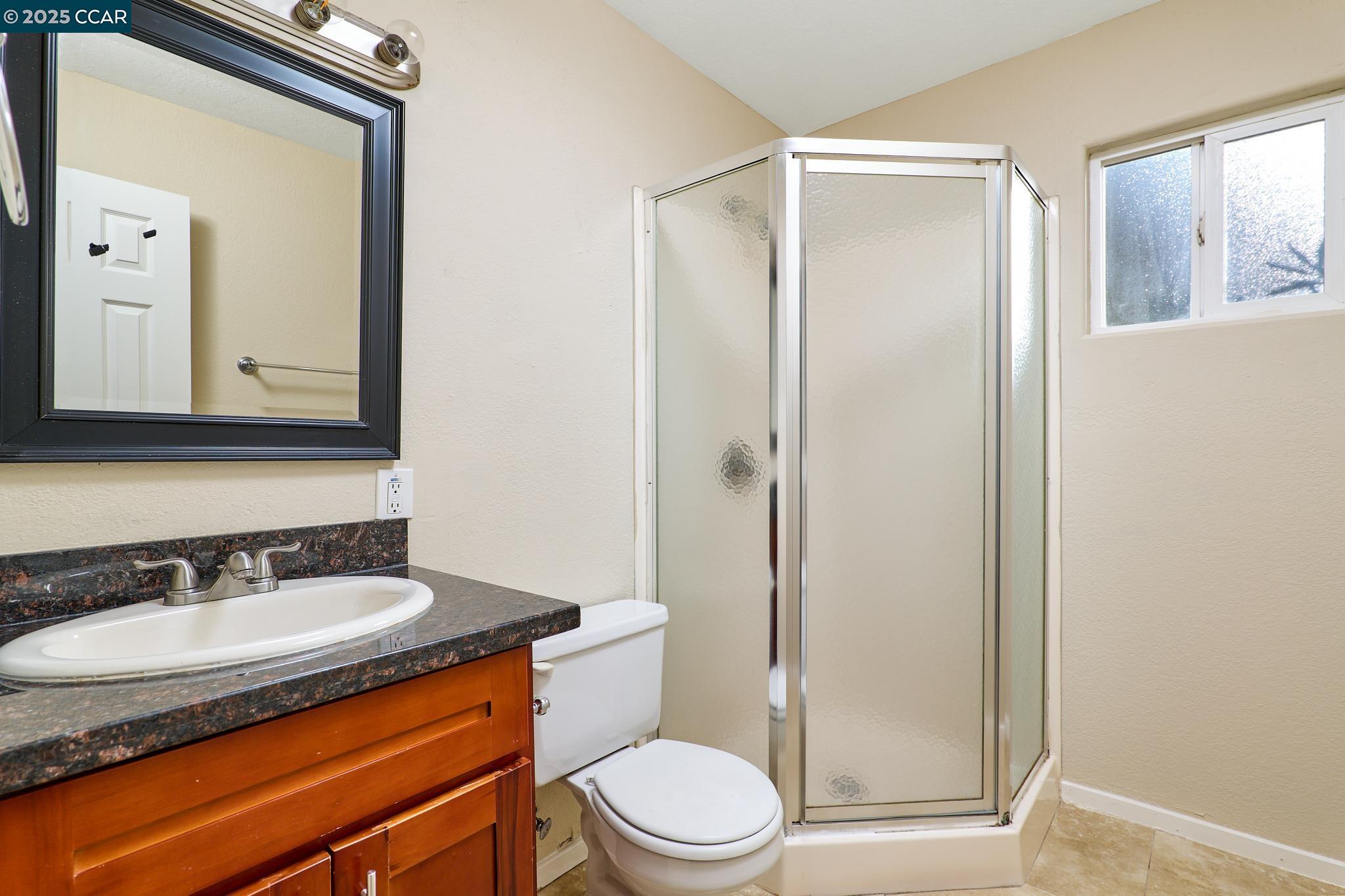 Detail Gallery Image 4 of 20 For 2236 Cold Springs Rd, Placerville,  CA 95667 - 3 Beds | 2 Baths