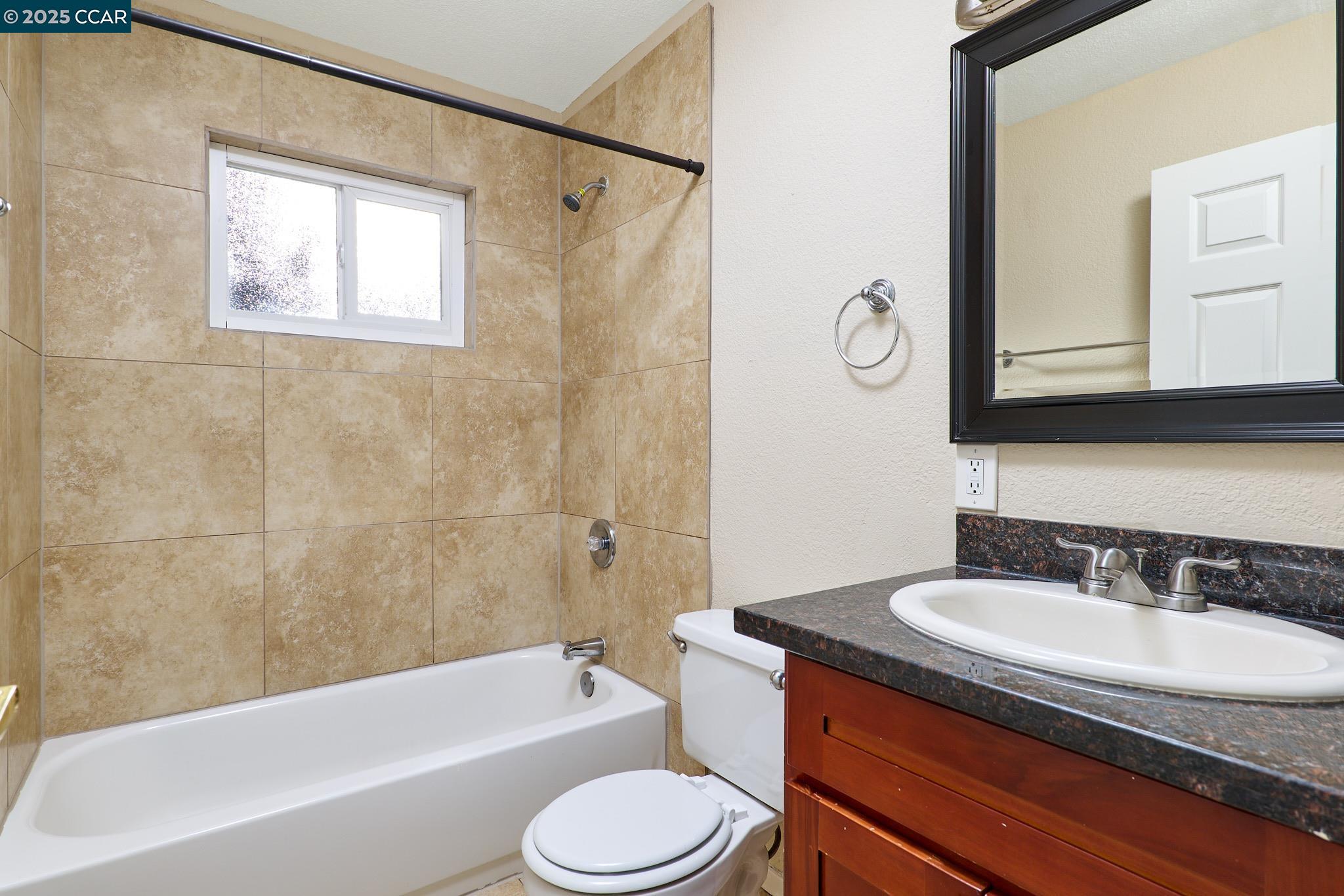 Detail Gallery Image 5 of 20 For 2236 Cold Springs Rd, Placerville,  CA 95667 - 3 Beds | 2 Baths