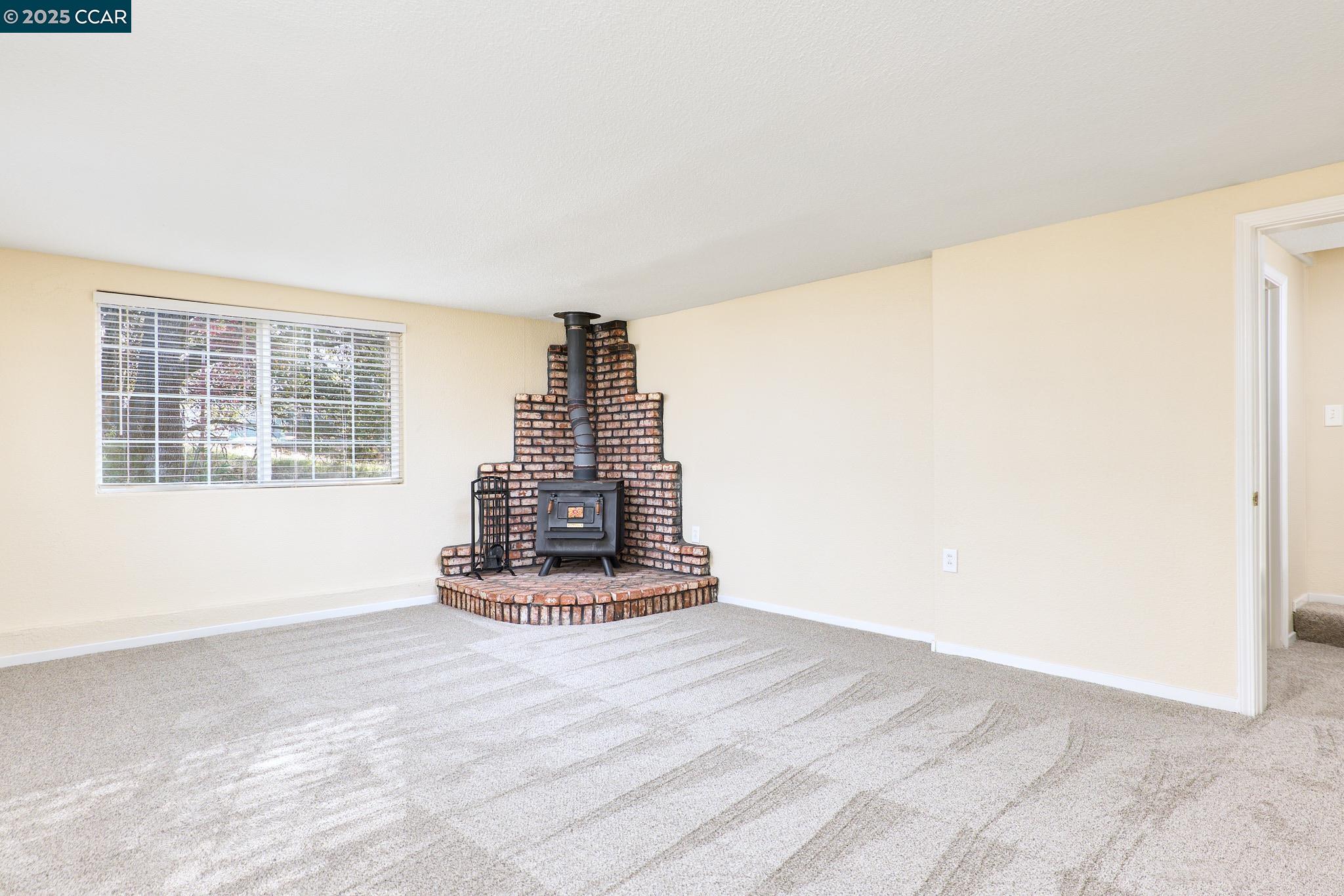 Detail Gallery Image 8 of 20 For 2236 Cold Springs Rd, Placerville,  CA 95667 - 3 Beds | 2 Baths