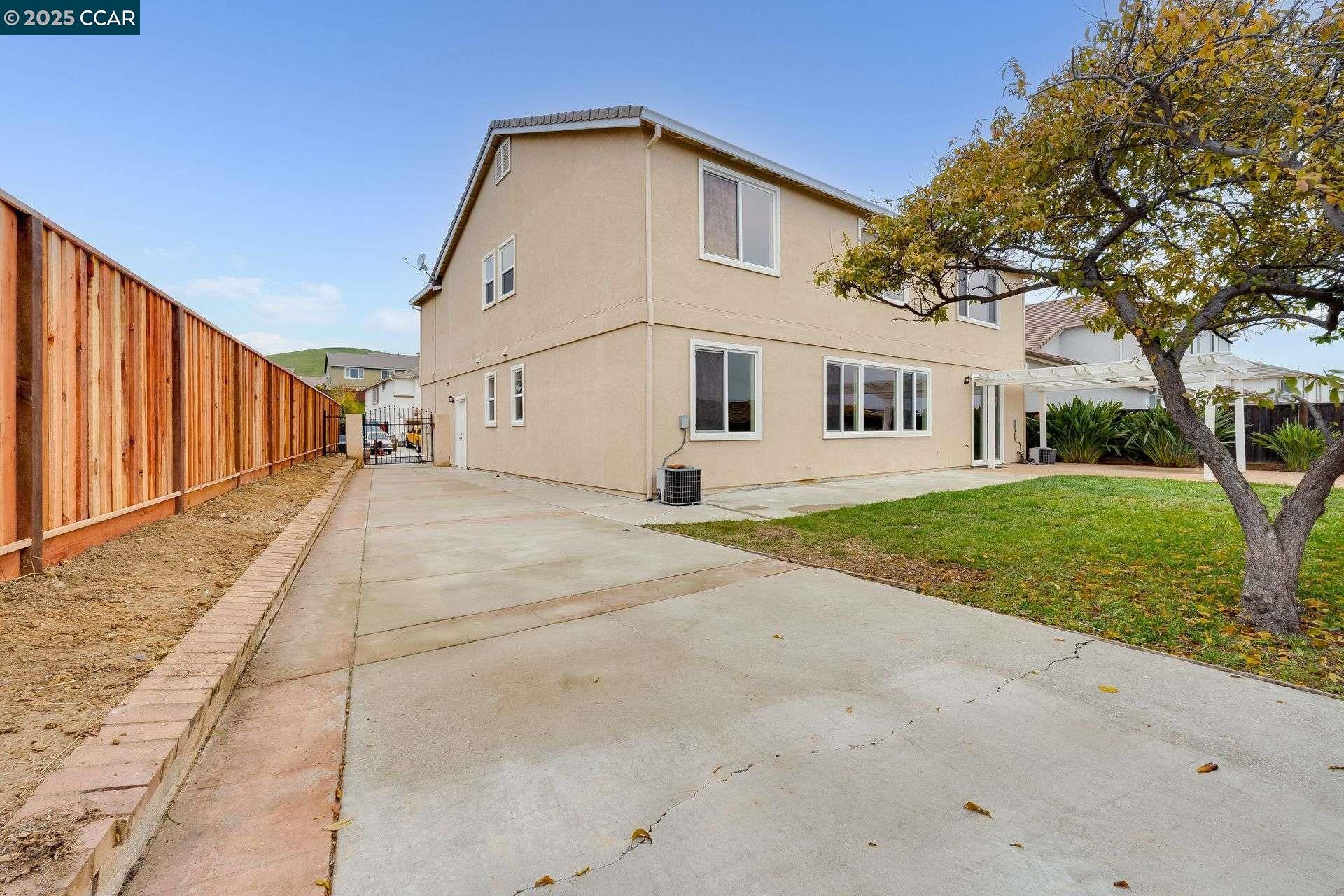 Detail Gallery Image 34 of 36 For 3773 Pintail Dr, Antioch,  CA 94509 - 5 Beds | 3 Baths