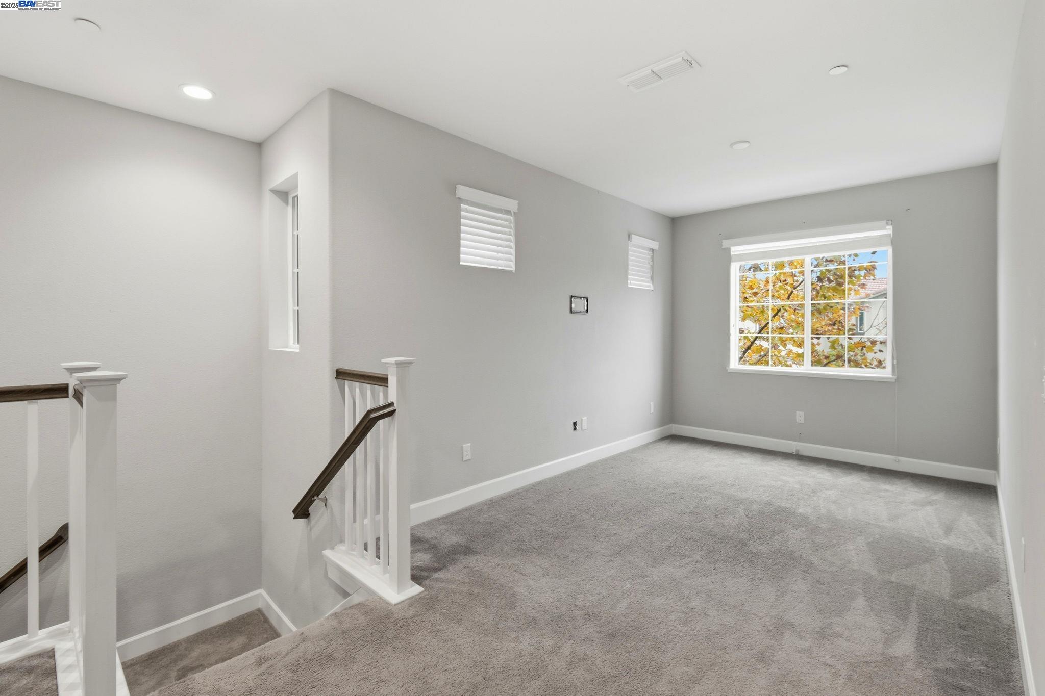 Detail Gallery Image 18 of 42 For 2111 Parsons Dr, Fairfield,  CA 94533 - 3 Beds | 2/1 Baths