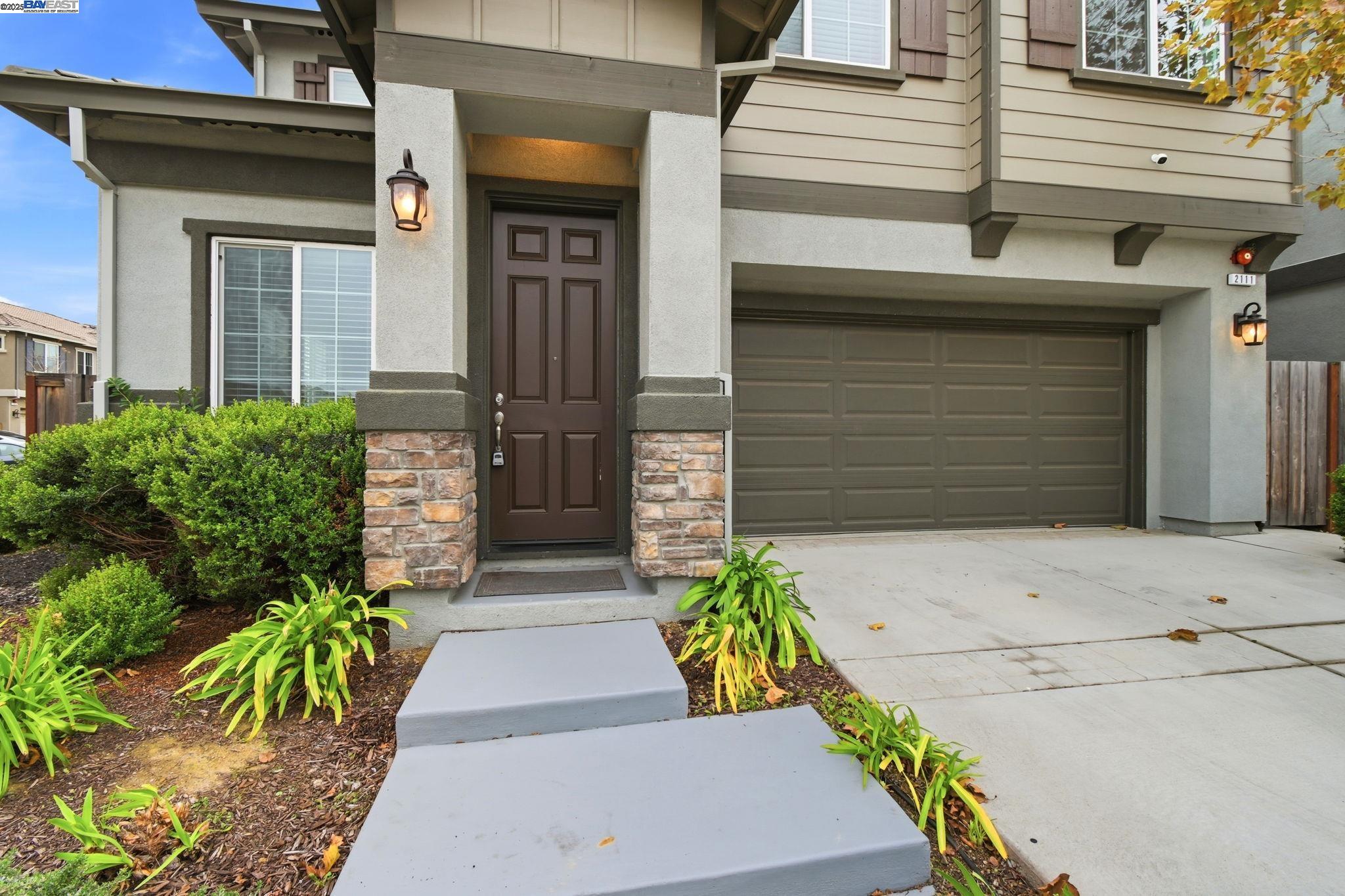 Detail Gallery Image 3 of 42 For 2111 Parsons Dr, Fairfield,  CA 94533 - 3 Beds | 2/1 Baths