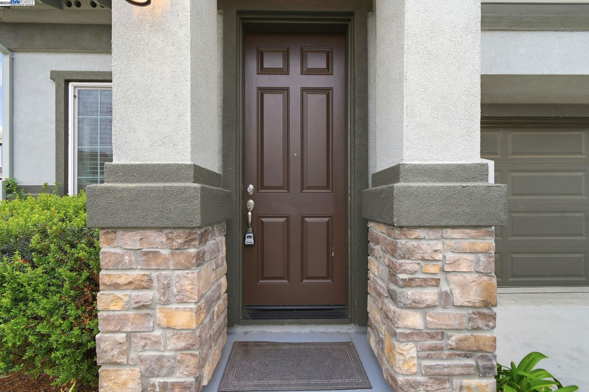 Detail Gallery Image 4 of 42 For 2111 Parsons Dr, Fairfield,  CA 94533 - 3 Beds | 2/1 Baths