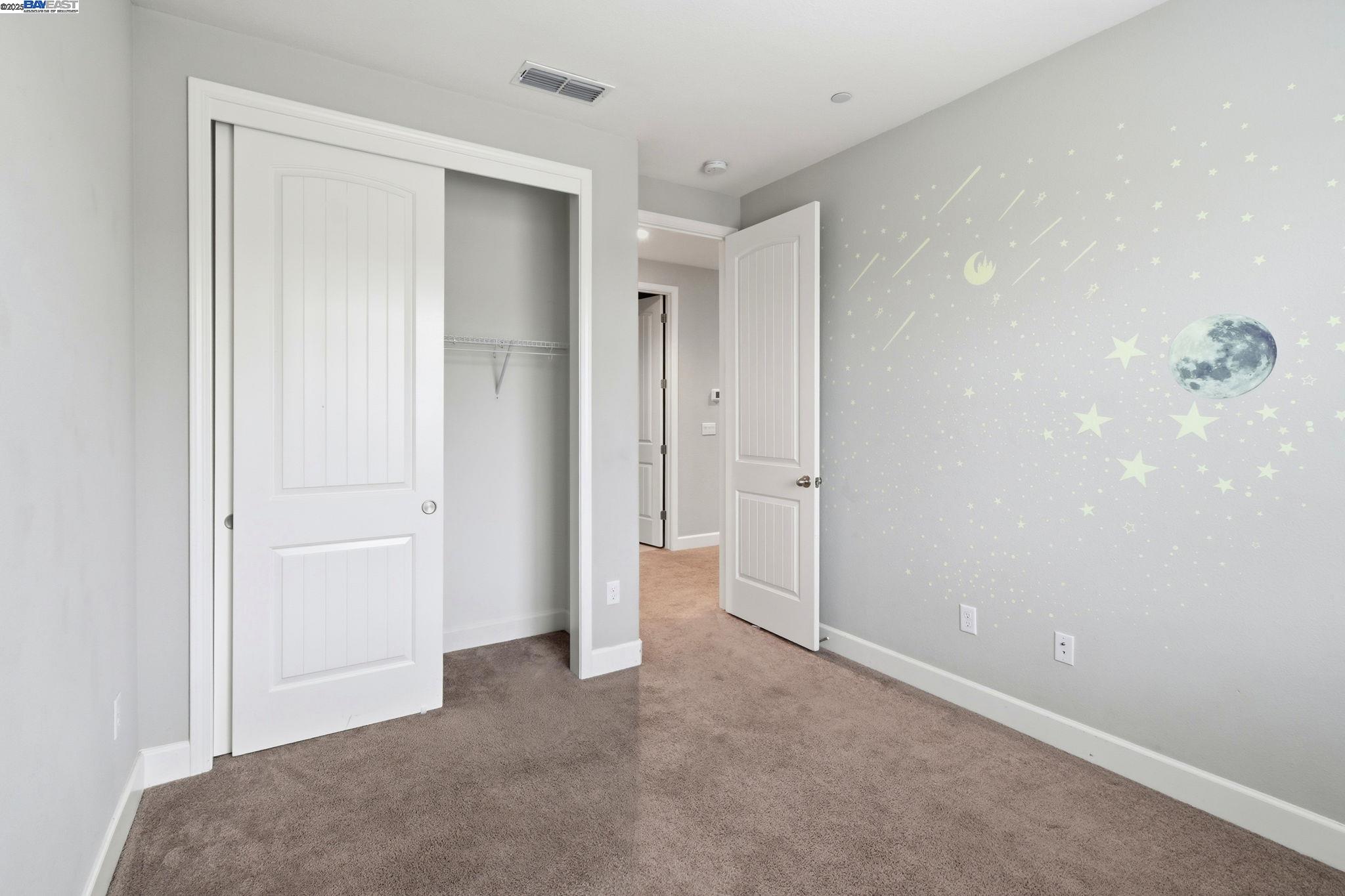 Detail Gallery Image 31 of 42 For 2111 Parsons Dr, Fairfield,  CA 94533 - 3 Beds | 2/1 Baths