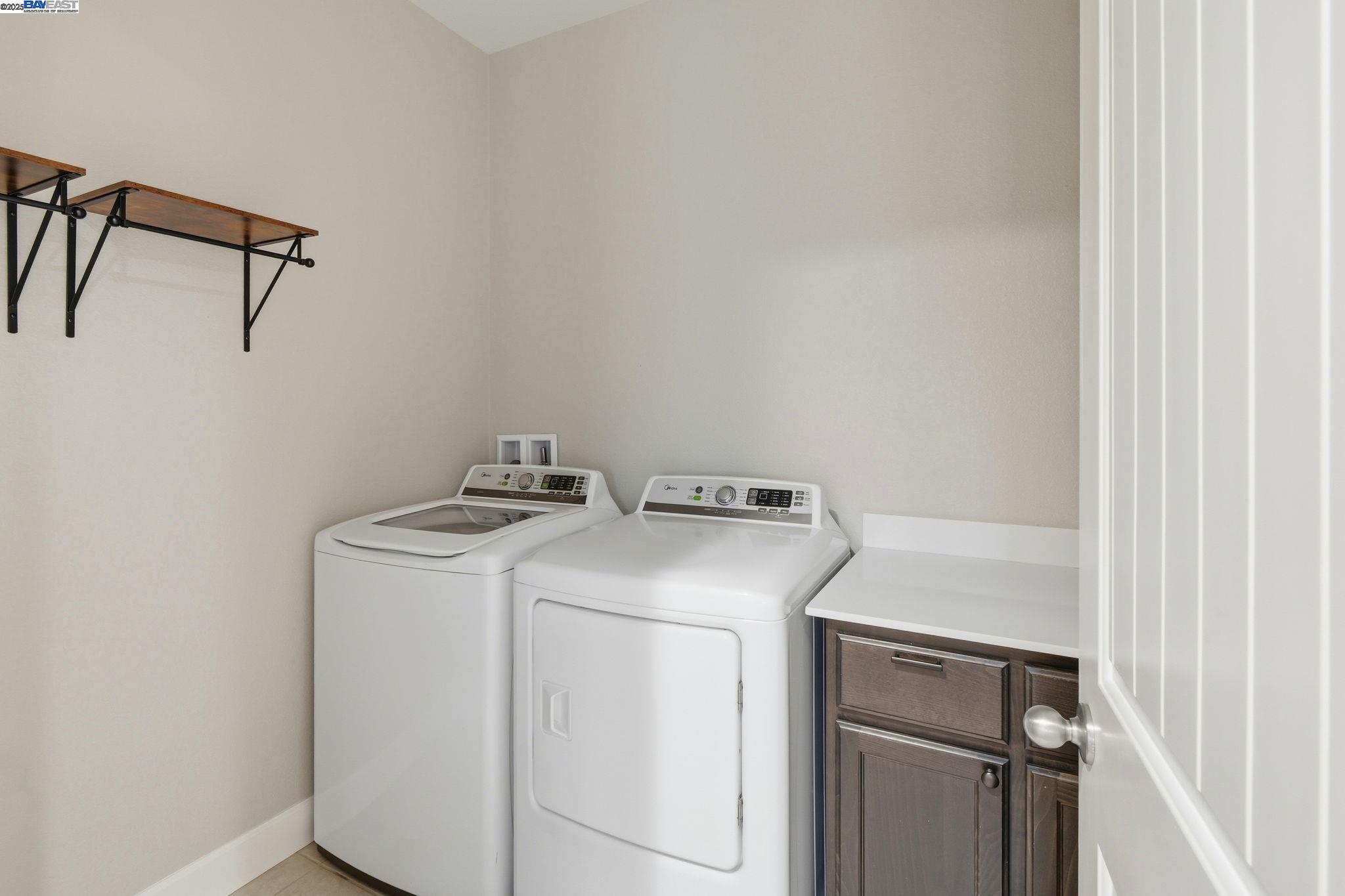 Detail Gallery Image 35 of 42 For 2111 Parsons Dr, Fairfield,  CA 94533 - 3 Beds | 2/1 Baths