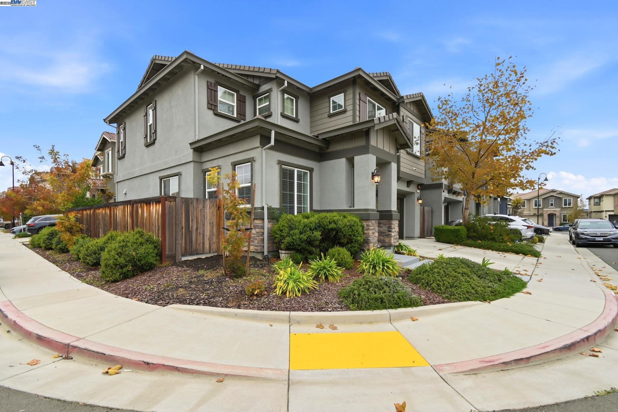 Detail Gallery Image 41 of 42 For 2111 Parsons Dr, Fairfield,  CA 94533 - 3 Beds | 2/1 Baths