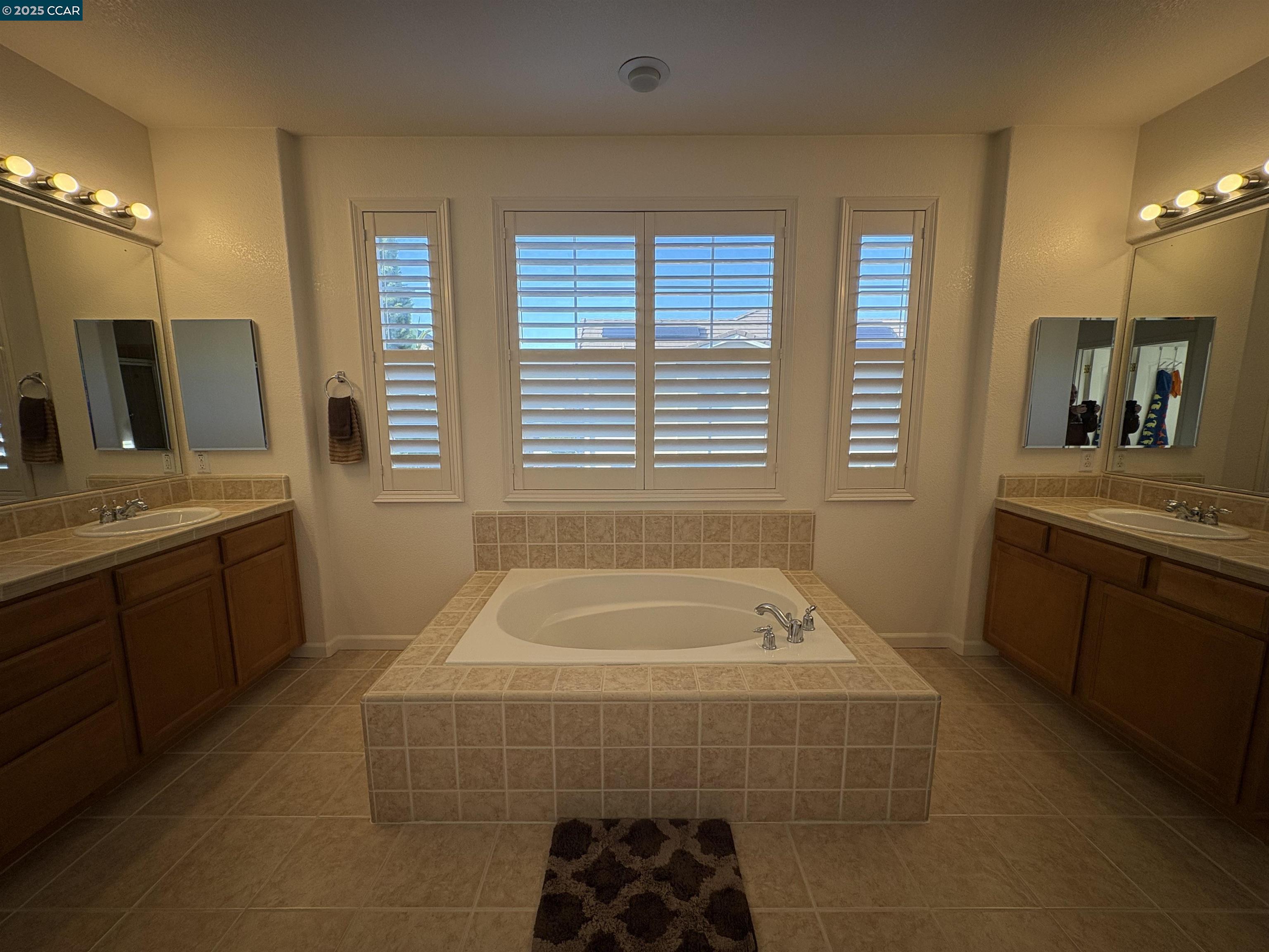 Detail Gallery Image 19 of 51 For 2667 Beachwood, Hayward,  CA 94545 - 5 Beds | 4/1 Baths