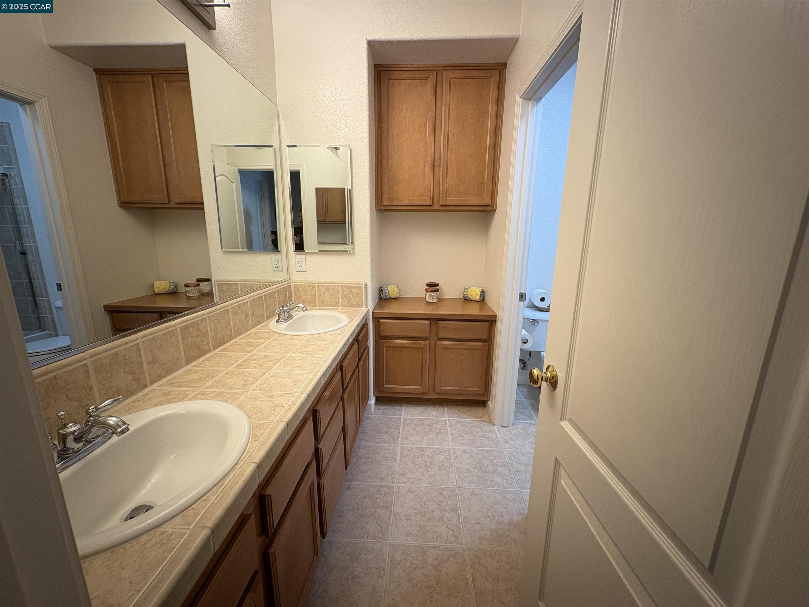 Detail Gallery Image 26 of 51 For 2667 Beachwood, Hayward,  CA 94545 - 5 Beds | 4/1 Baths