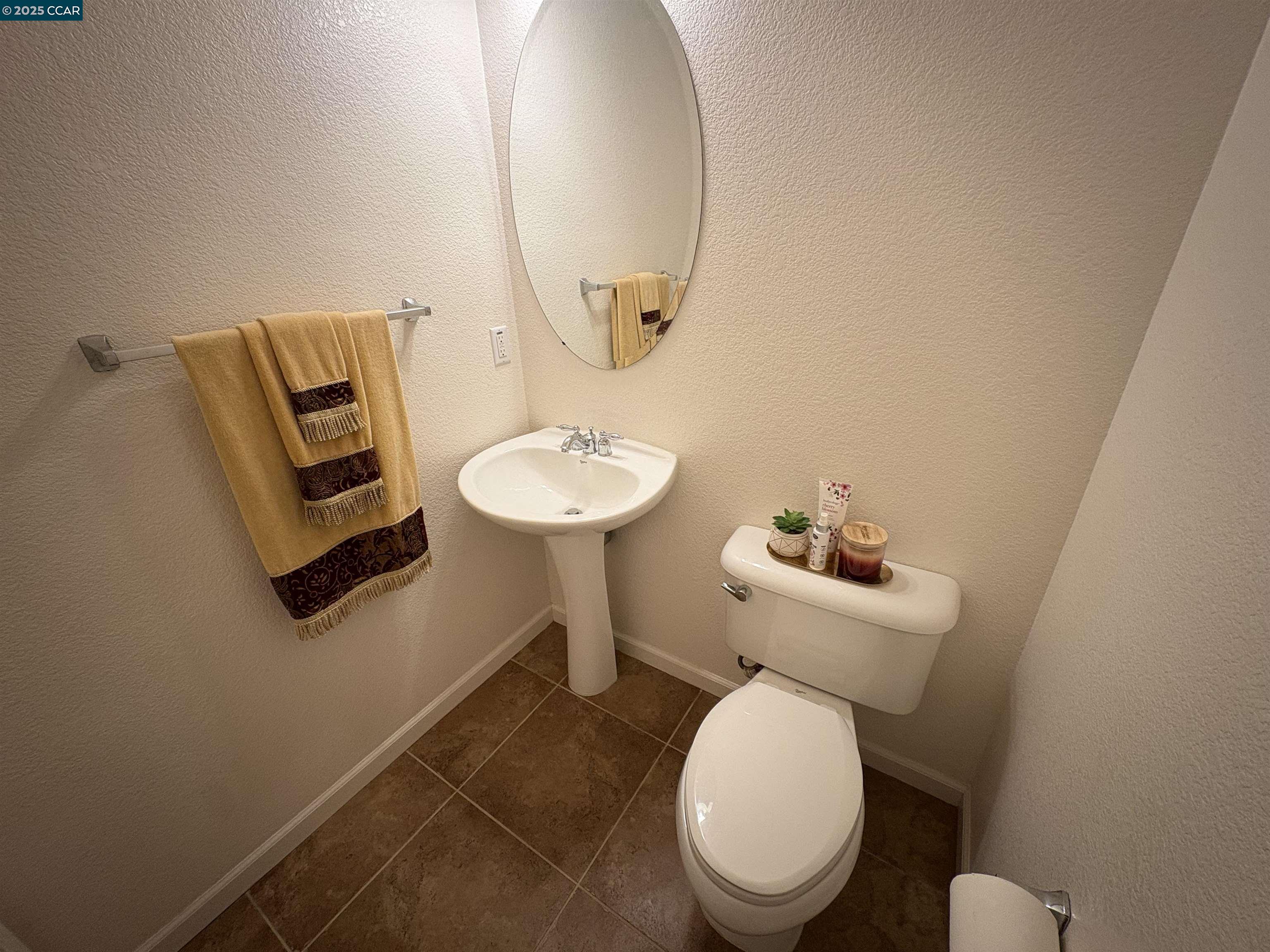 Detail Gallery Image 29 of 51 For 2667 Beachwood, Hayward,  CA 94545 - 5 Beds | 4/1 Baths