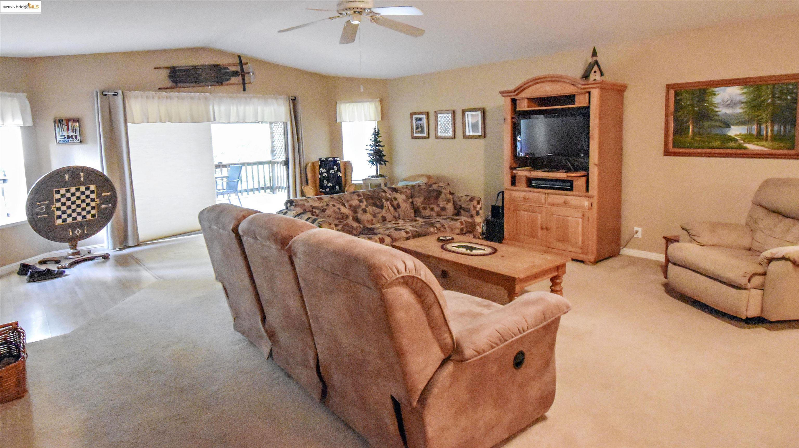 Detail Gallery Image 17 of 44 For 20887 Big Foot Ct, Groveland,  CA 95321 - 3 Beds | 2 Baths