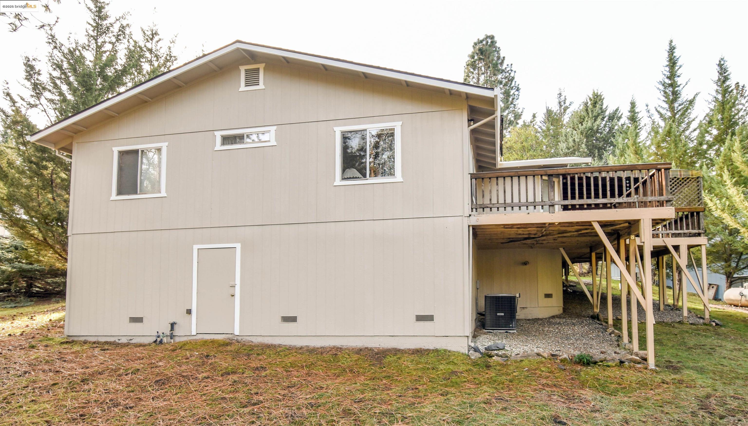 Detail Gallery Image 7 of 44 For 20887 Big Foot Ct, Groveland,  CA 95321 - 3 Beds | 2 Baths