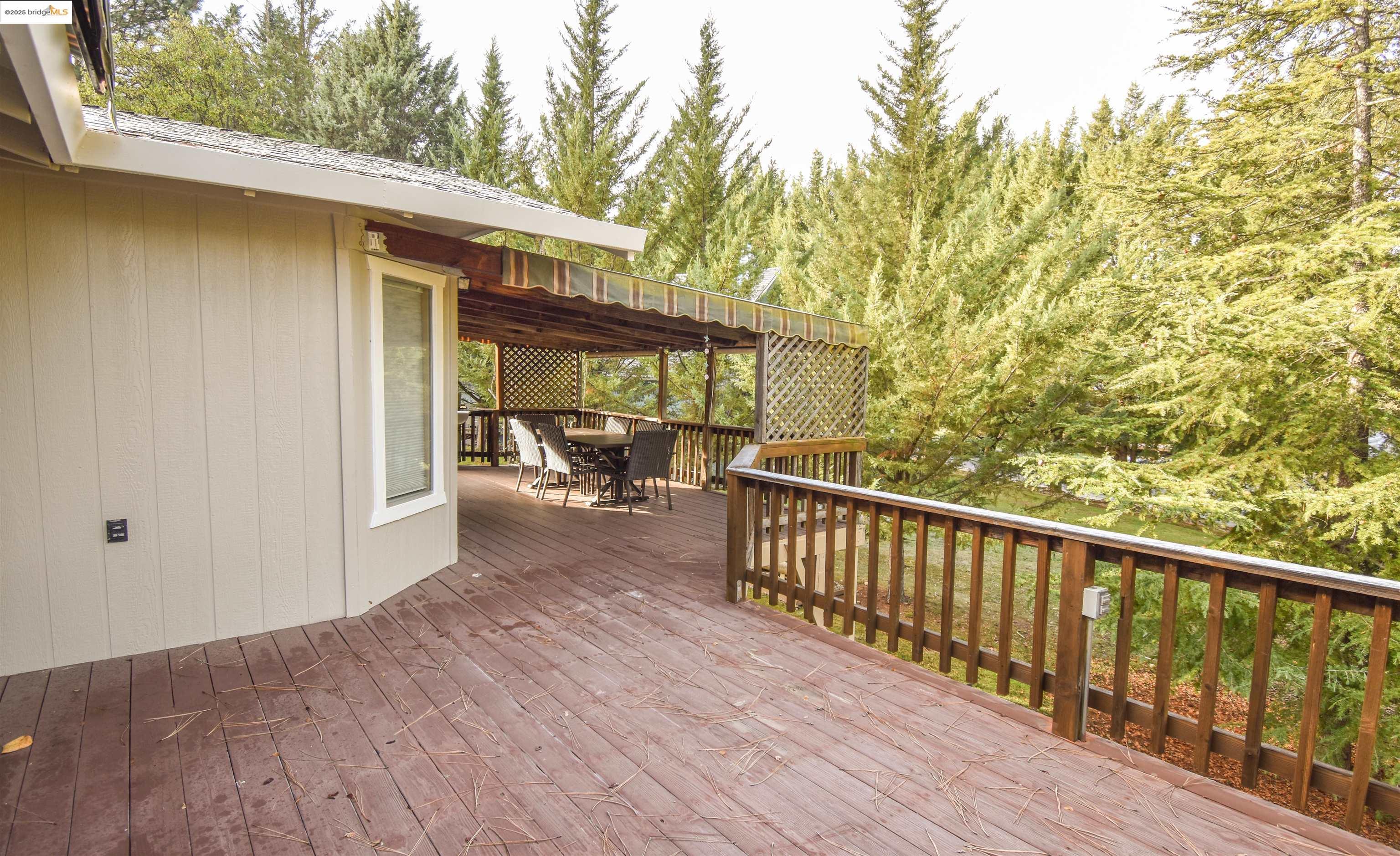 Detail Gallery Image 10 of 44 For 20887 Big Foot Ct, Groveland,  CA 95321 - 3 Beds | 2 Baths