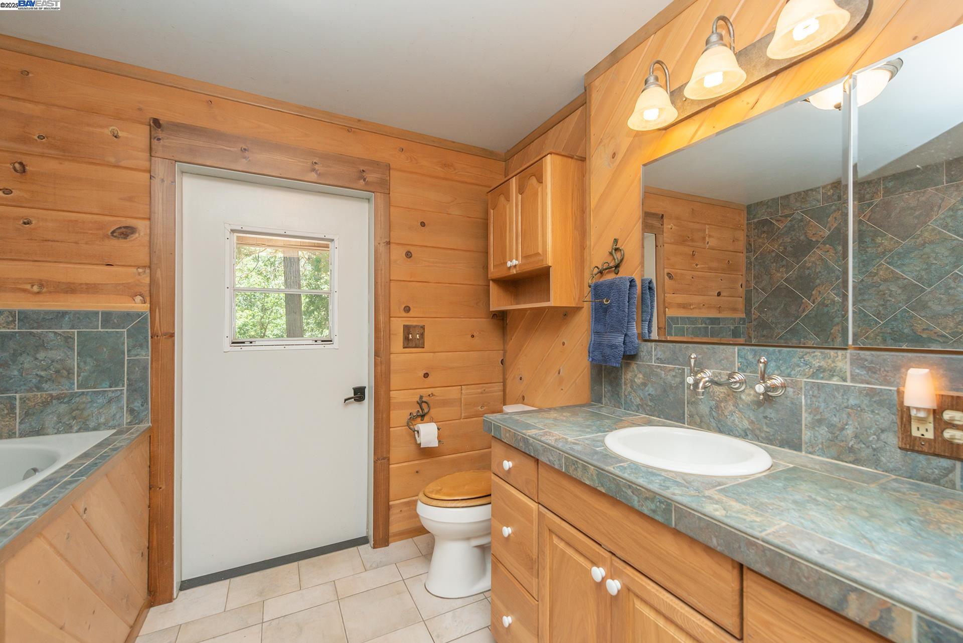 Detail Gallery Image 15 of 57 For 4298 Little Browns Creek Rd, Weaverville,  CA 96093 - 3 Beds | 1 Baths