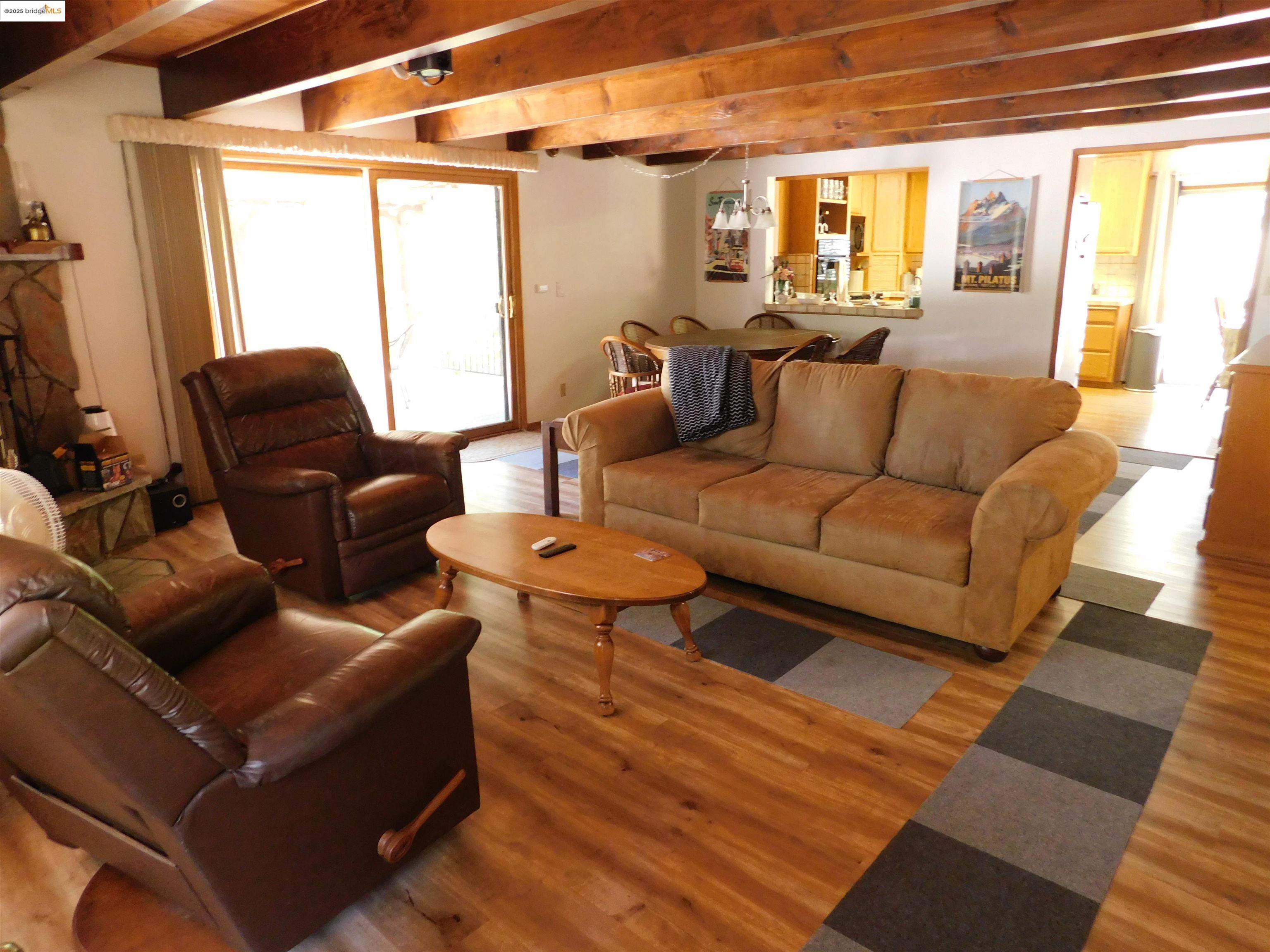 Detail Gallery Image 11 of 56 For 20704 Point View, Groveland,  CA 95321-9588 - 3 Beds | 2 Baths