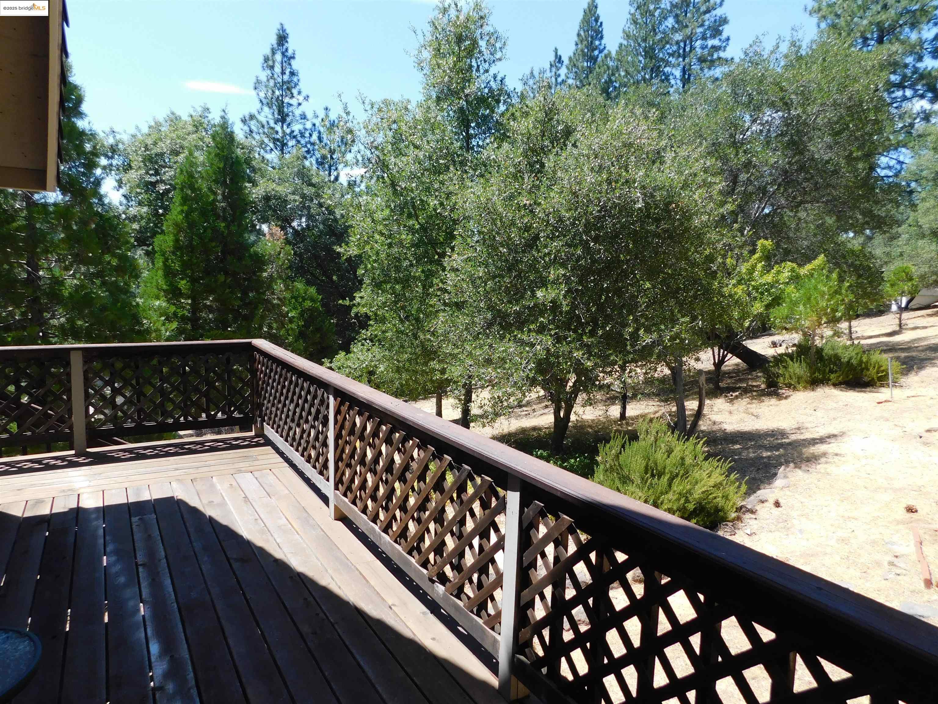 Detail Gallery Image 9 of 56 For 20704 Point View, Groveland,  CA 95321-9588 - 3 Beds | 2 Baths