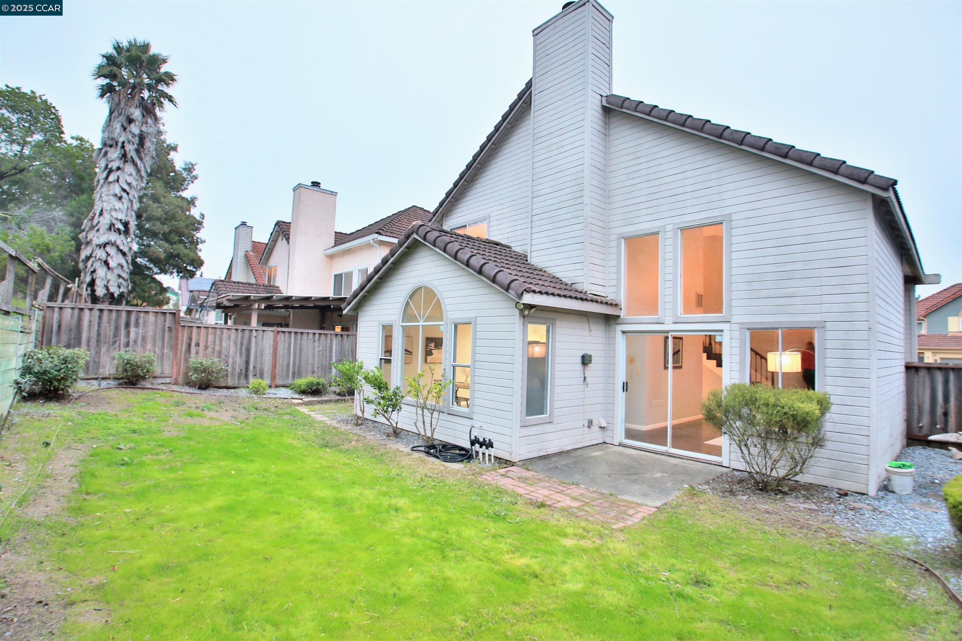 Detail Gallery Image 17 of 17 For 841 Knights Circle, Vallejo,  CA 94591 - 3 Beds | 2/1 Baths