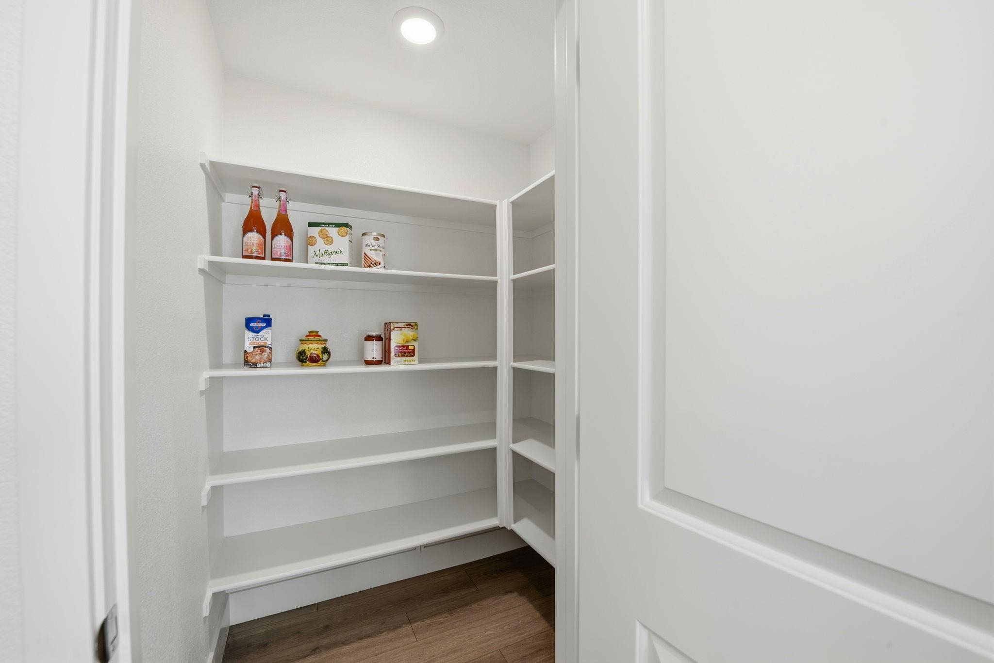 Detail Gallery Image 16 of 52 For 721 Delve Ct, Hayward,  CA 94544 - 4 Beds | 3/1 Baths