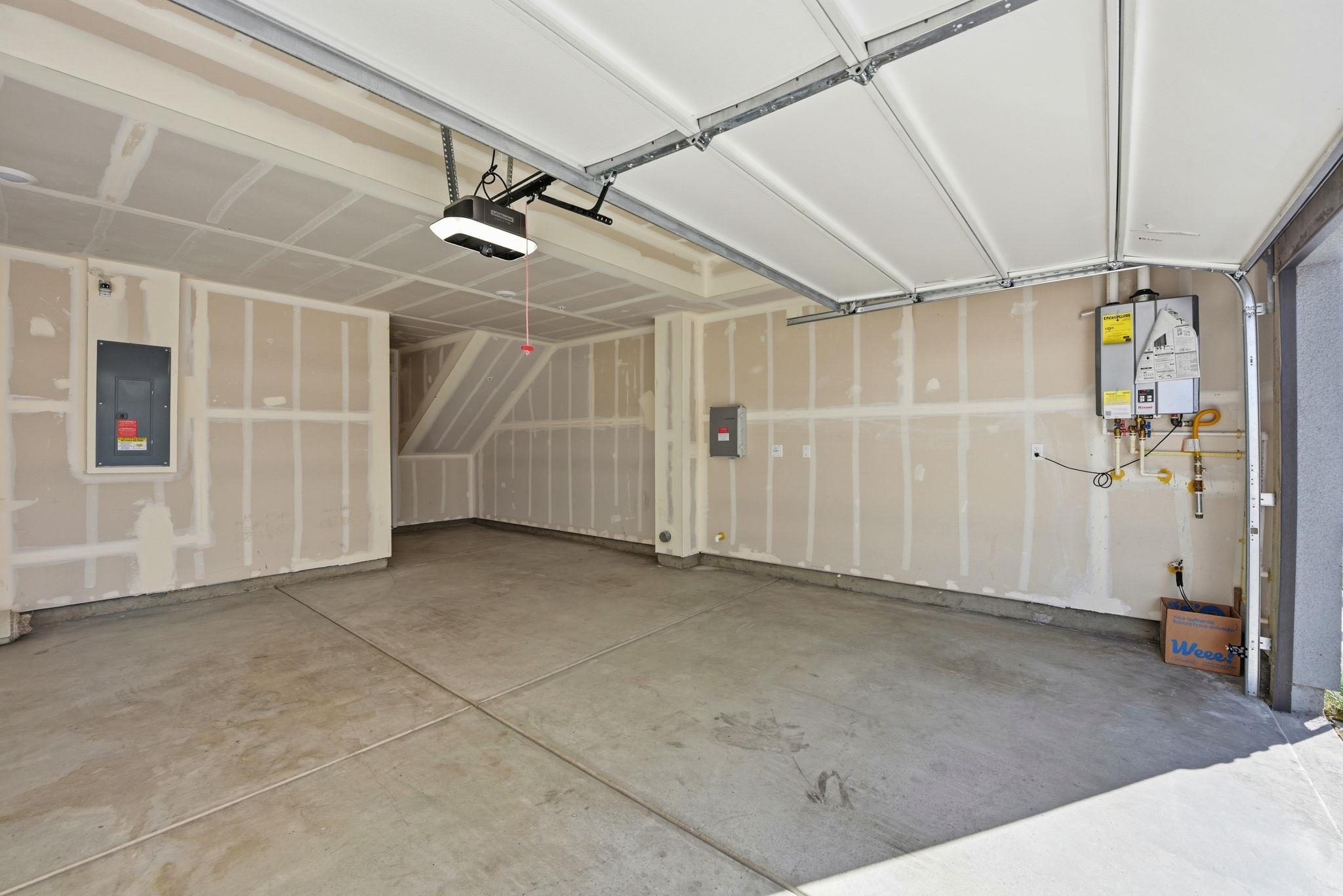 Detail Gallery Image 40 of 52 For 721 Delve Ct, Hayward,  CA 94544 - 4 Beds | 3/1 Baths