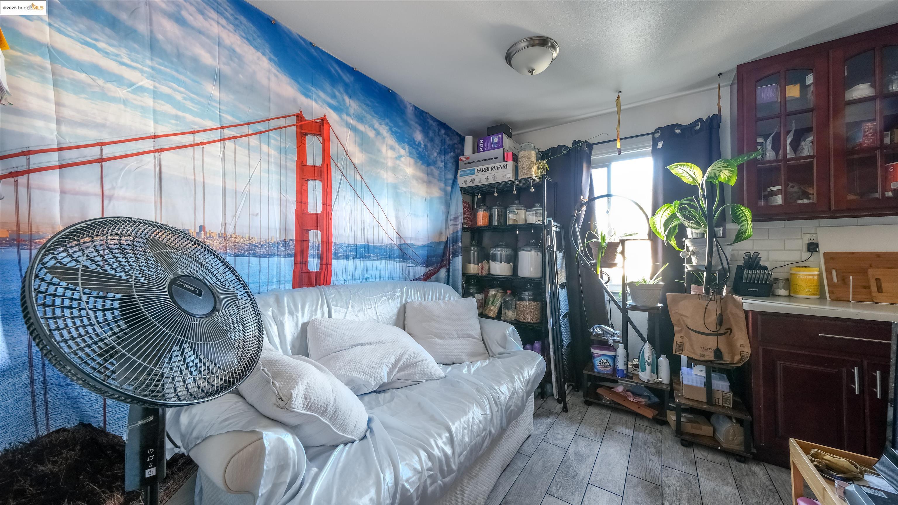 Detail Gallery Image 19 of 44 For 2120 E 22nd St, Oakland,  CA 94606 - – Beds | – Baths