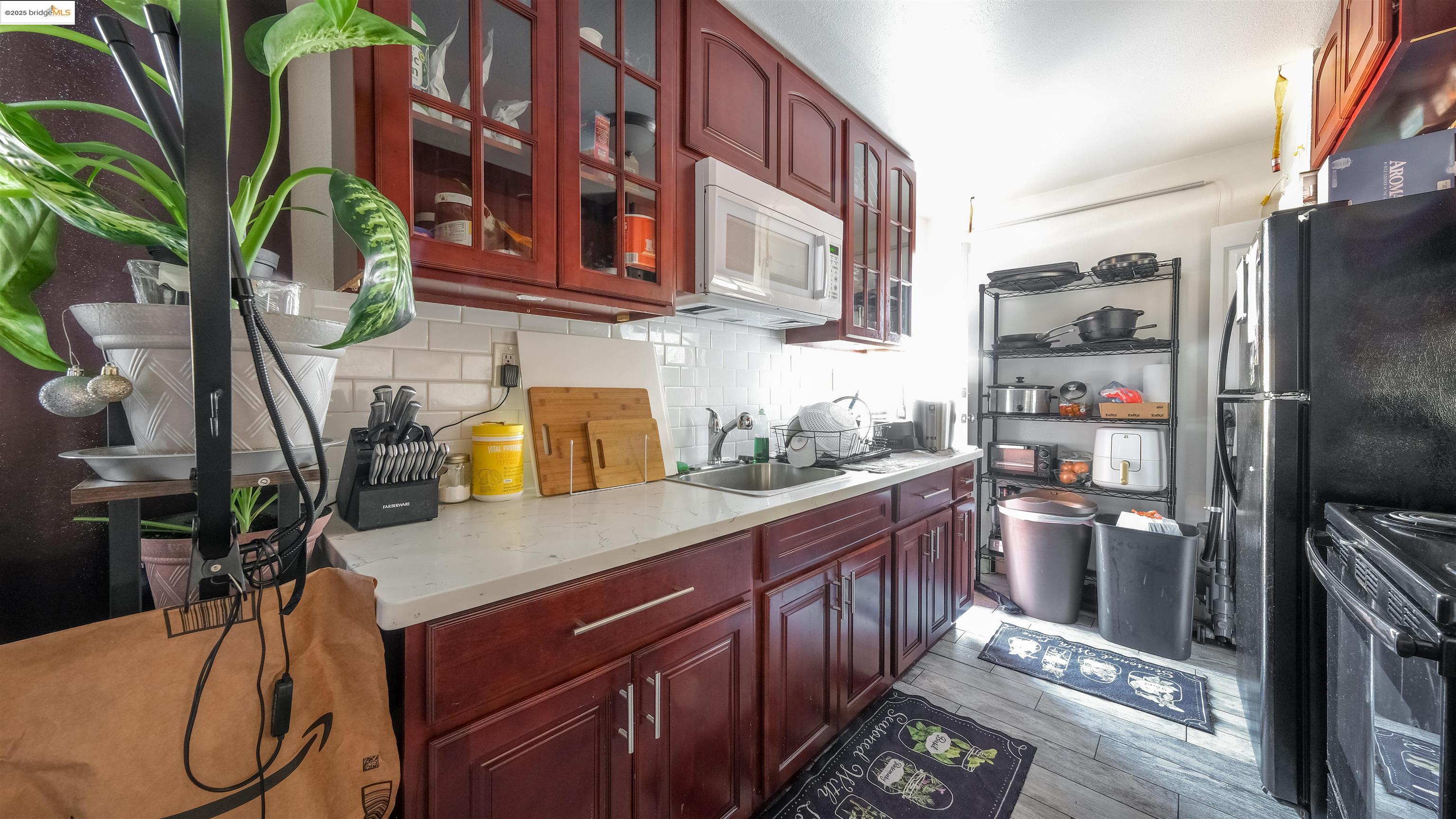 Detail Gallery Image 20 of 44 For 2120 E 22nd St, Oakland,  CA 94606 - – Beds | – Baths