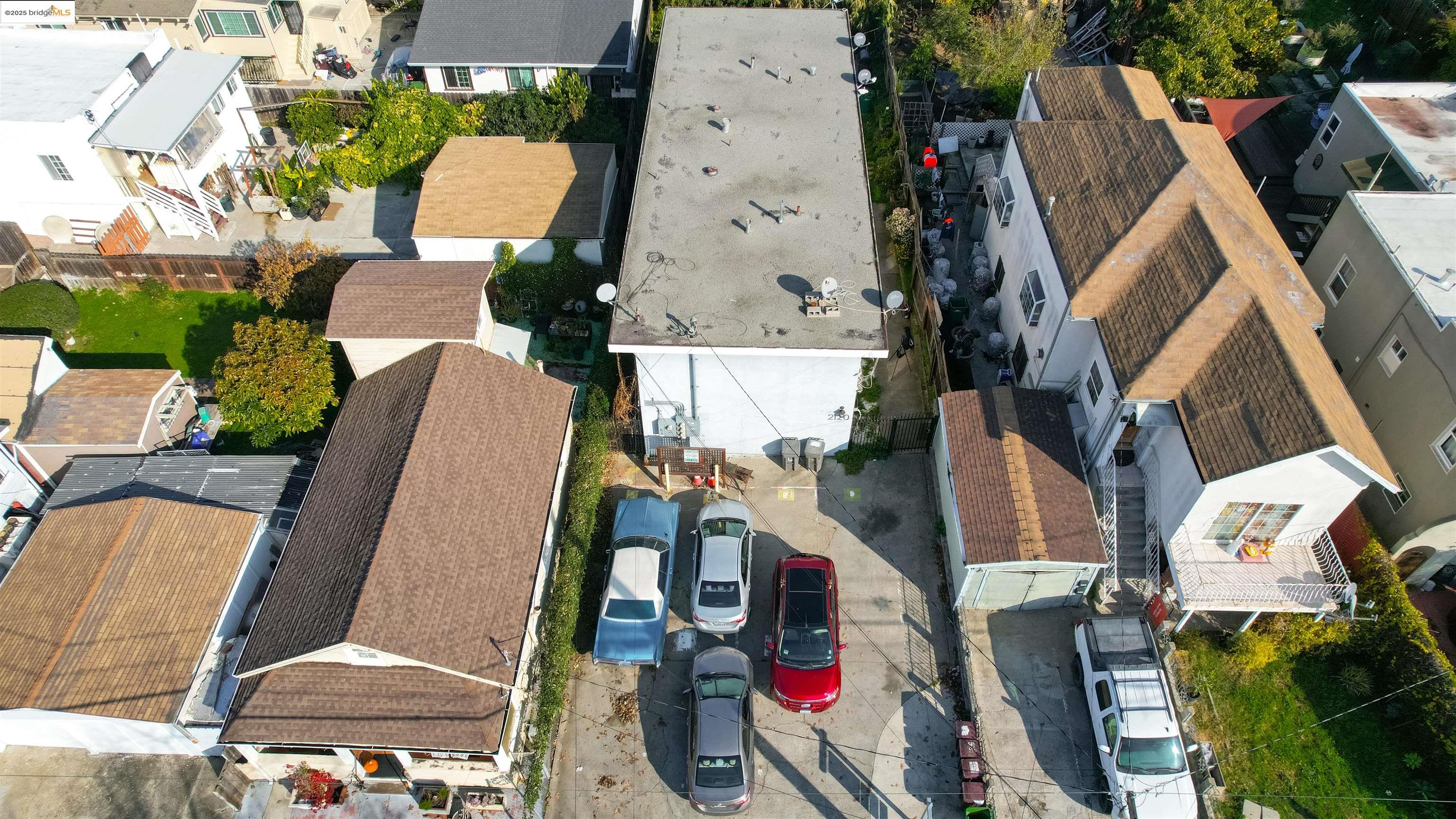 Detail Gallery Image 39 of 44 For 2120 E 22nd St, Oakland,  CA 94606 - – Beds | – Baths