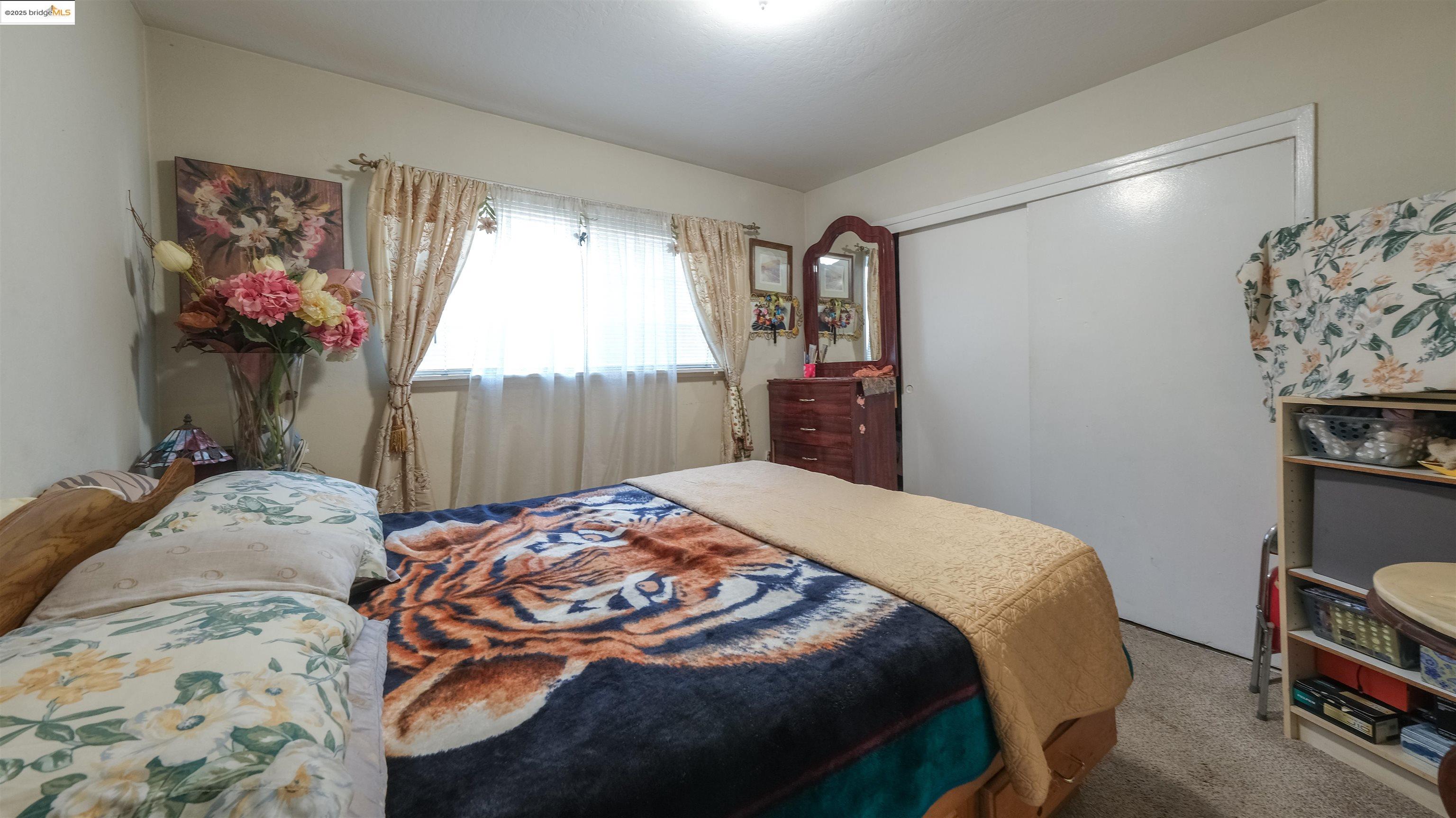 Detail Gallery Image 9 of 44 For 2120 E 22nd St, Oakland,  CA 94606 - – Beds | – Baths