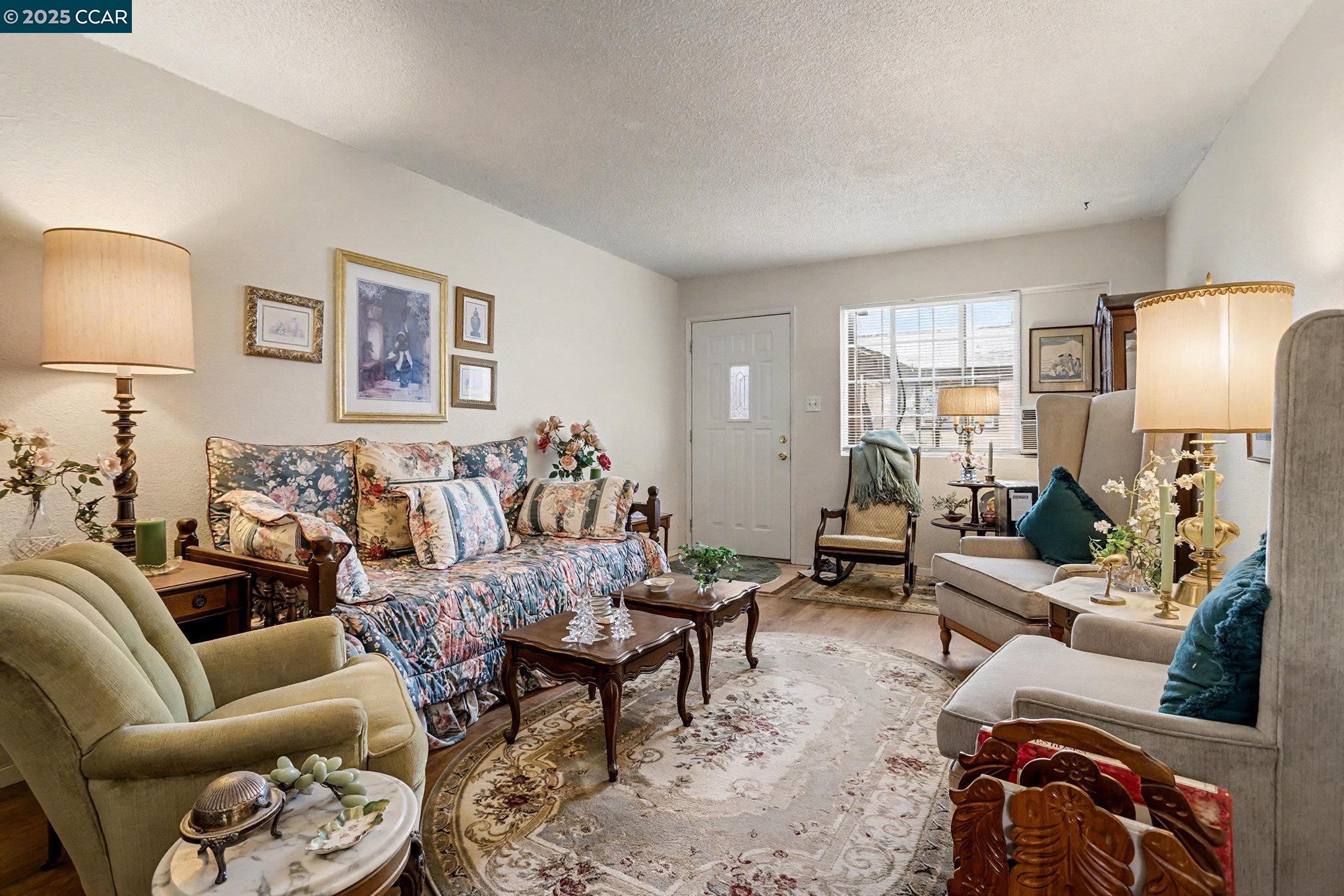 Detail Gallery Image 14 of 21 For 4041-4047 Ellis Rd, Martinez,  CA 94553 - – Beds | – Baths