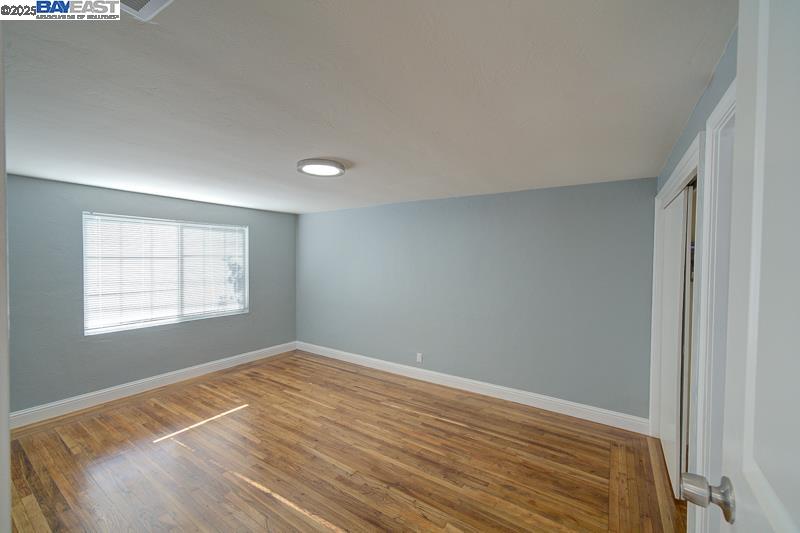 Detail Gallery Image 11 of 44 For 1646 Brookside Dr, San Leandro,  CA 94577 - 3 Beds | 2 Baths