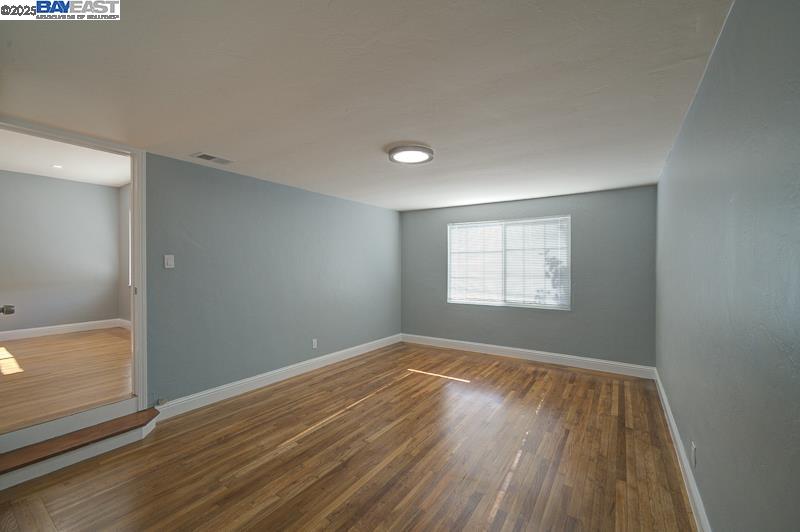 Detail Gallery Image 15 of 44 For 1646 Brookside Dr, San Leandro,  CA 94577 - 3 Beds | 2 Baths