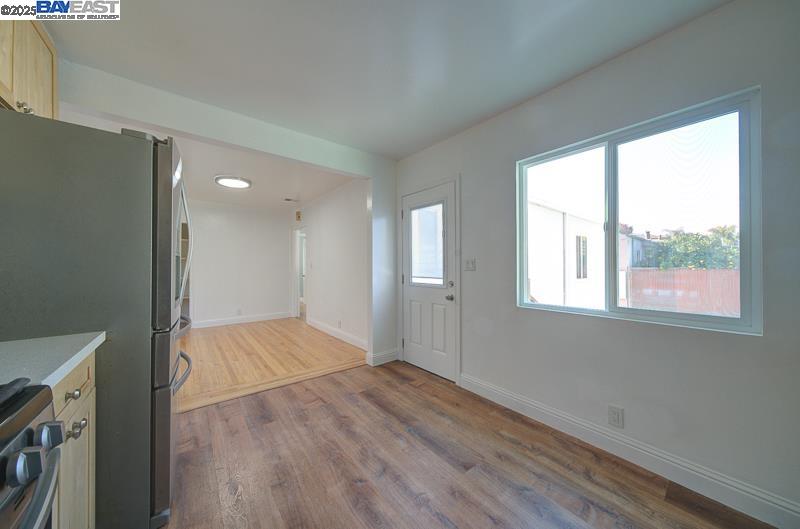 Detail Gallery Image 30 of 44 For 1646 Brookside Dr, San Leandro,  CA 94577 - 3 Beds | 2 Baths