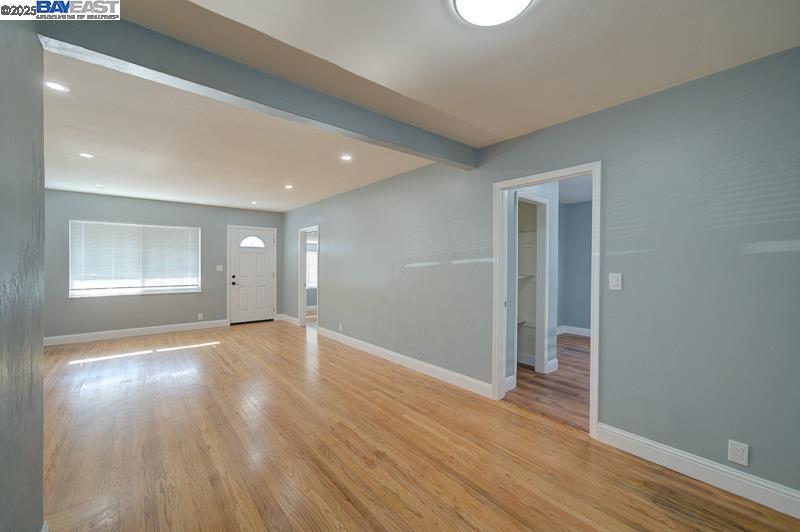 Detail Gallery Image 8 of 44 For 1646 Brookside Dr, San Leandro,  CA 94577 - 3 Beds | 2 Baths