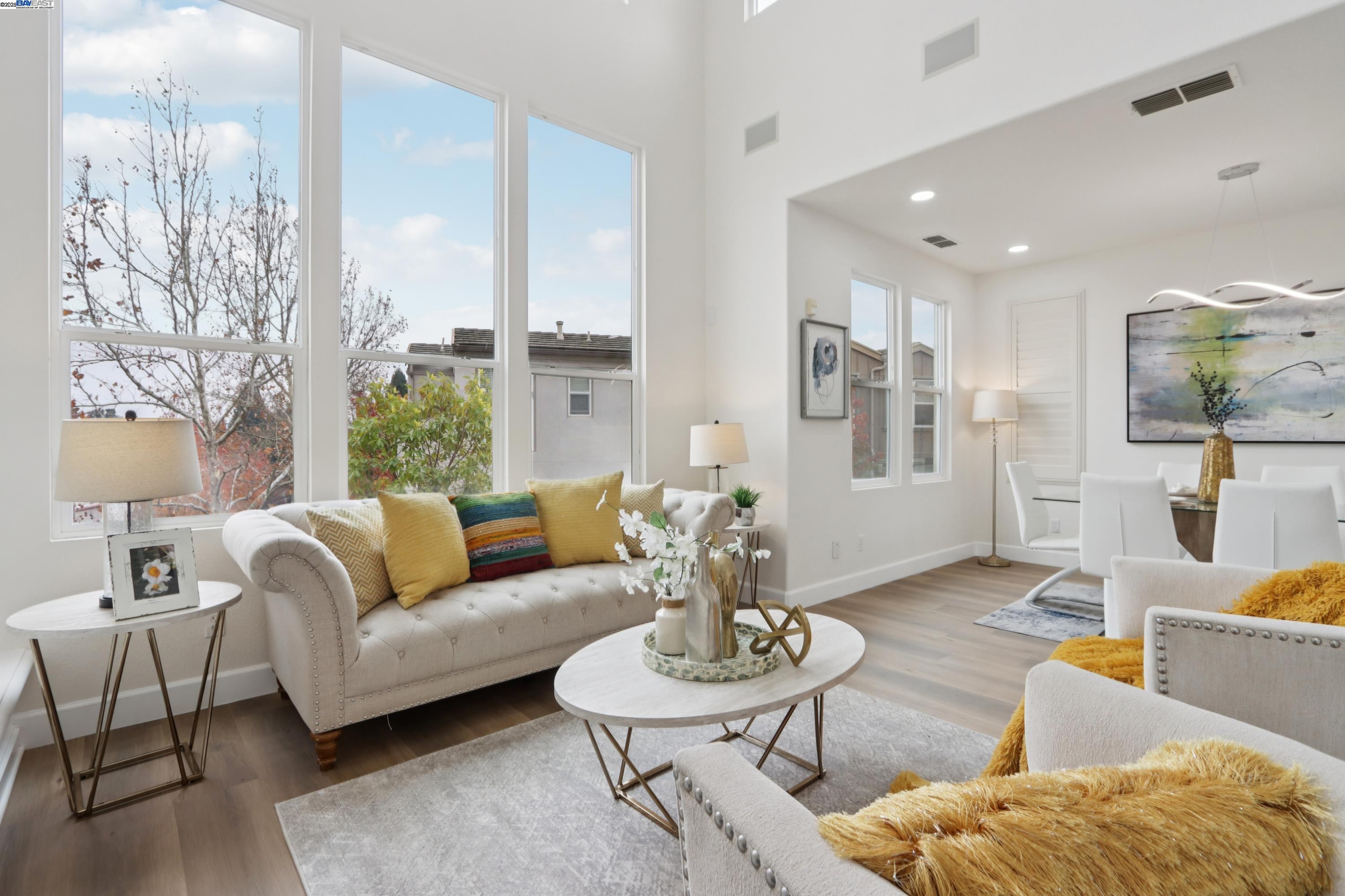 Detail Gallery Image 11 of 49 For 3364 Chartwell St, San Ramon,  CA 94583 - 3 Beds | 3/1 Baths