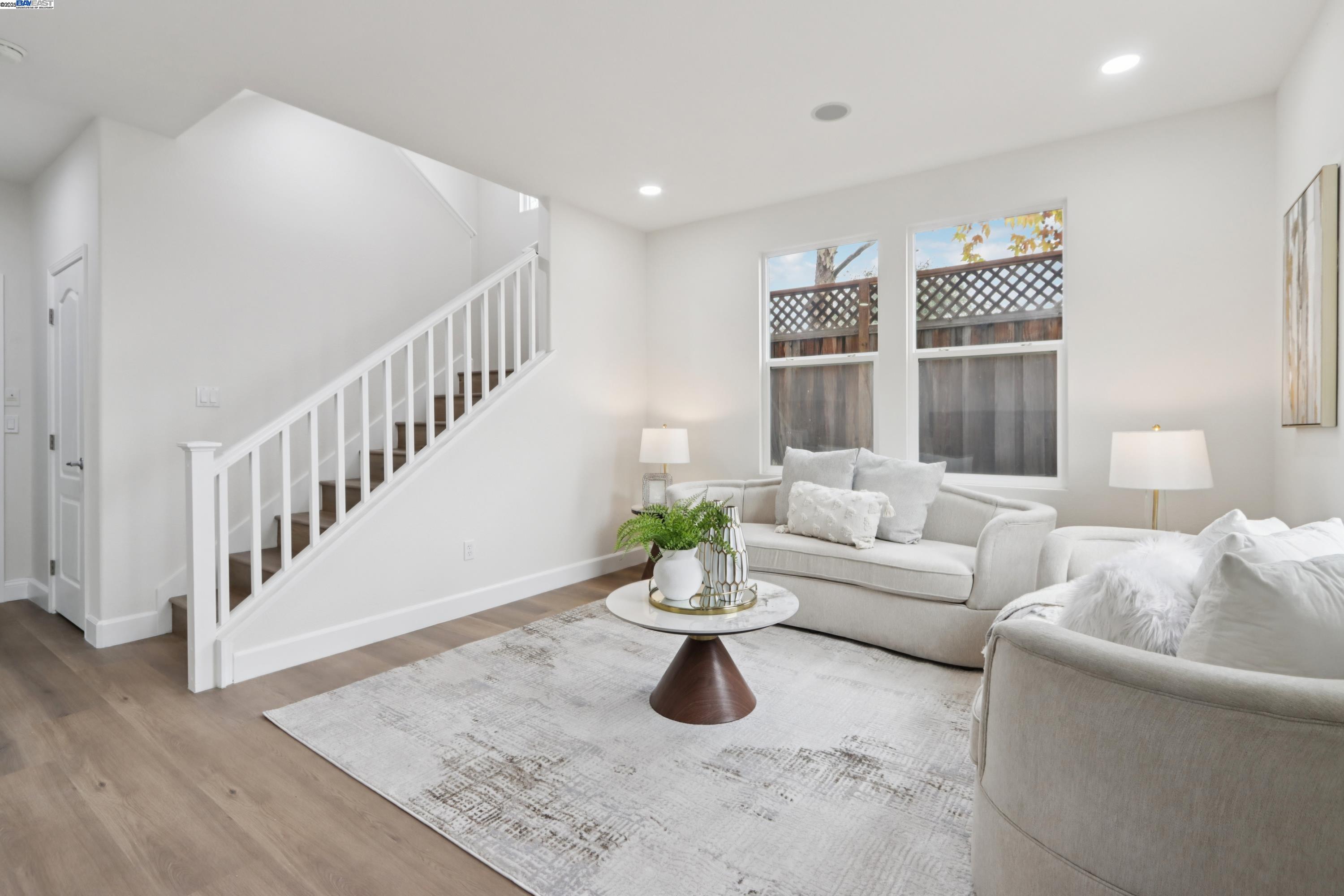 Detail Gallery Image 14 of 49 For 3364 Chartwell St, San Ramon,  CA 94583 - 3 Beds | 3/1 Baths