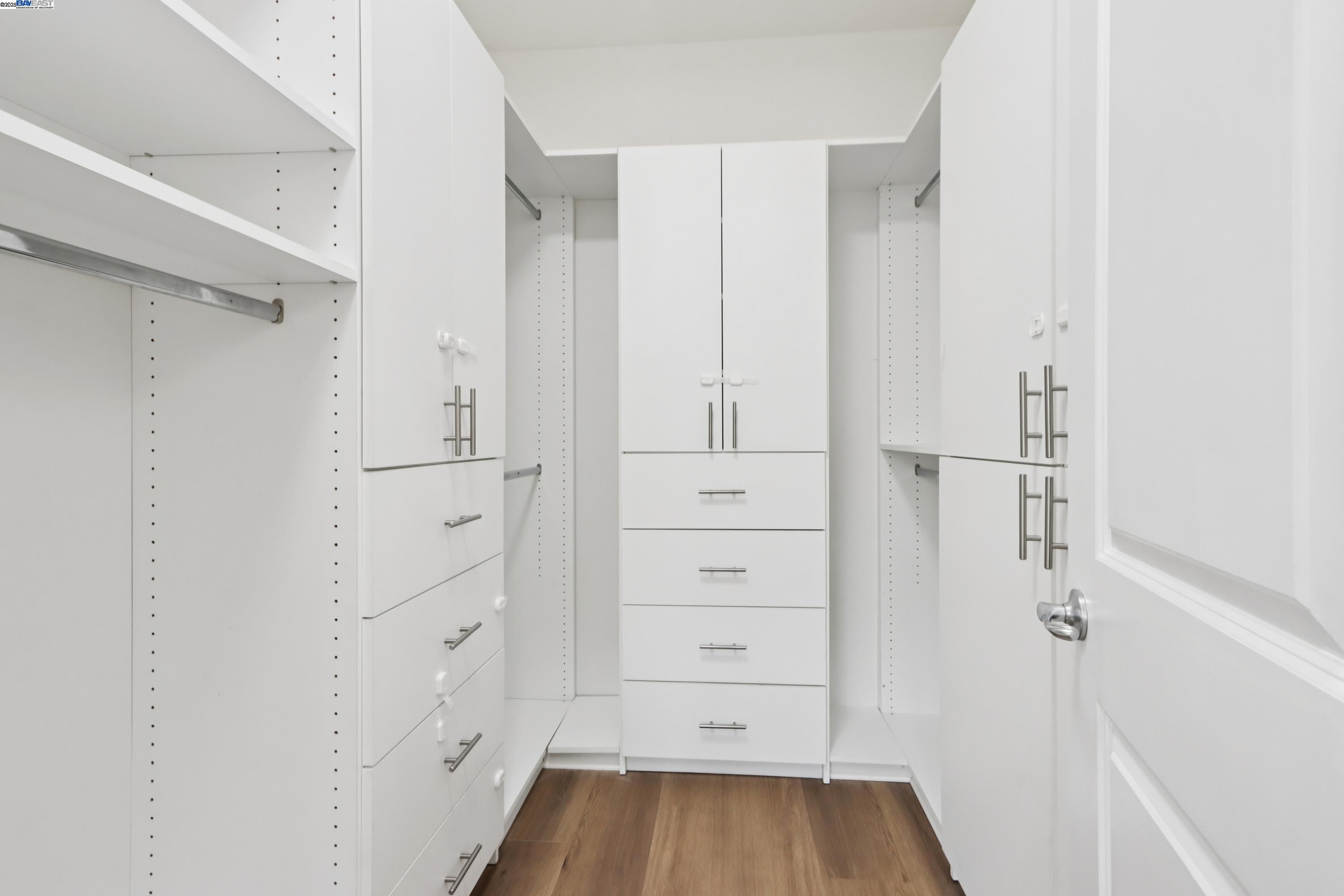 Detail Gallery Image 30 of 49 For 3364 Chartwell St, San Ramon,  CA 94583 - 3 Beds | 3/1 Baths