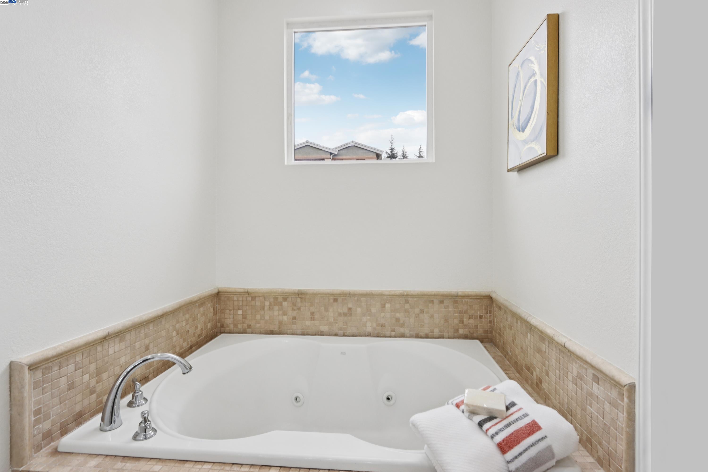 Detail Gallery Image 33 of 49 For 3364 Chartwell St, San Ramon,  CA 94583 - 3 Beds | 3/1 Baths