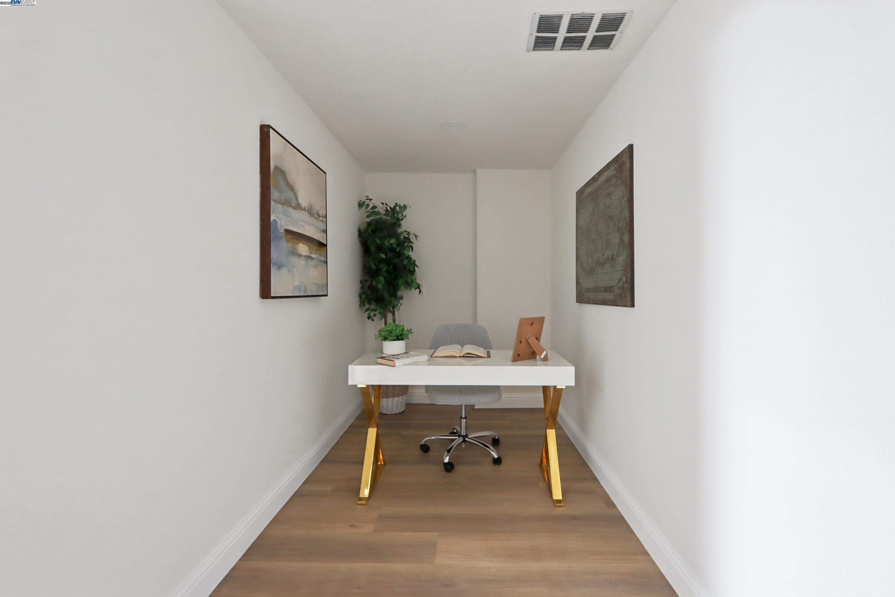 Detail Gallery Image 38 of 49 For 3364 Chartwell St, San Ramon,  CA 94583 - 3 Beds | 3/1 Baths