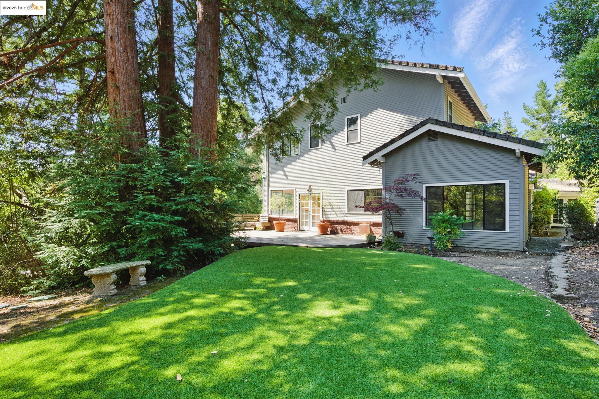 Detail Gallery Image 14 of 15 For 3374 Kim Rd, Lafayette,  CA 94549 - 3 Beds | 2/1 Baths