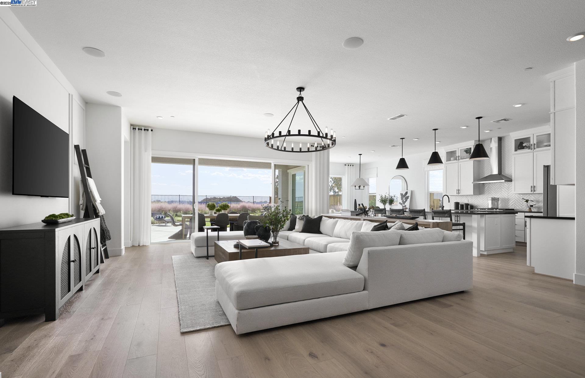 Detail Gallery Image 6 of 14 For 3764 Bradbury Avenue, Lathrop,  CA 95330 - 3 Beds | 2/1 Baths