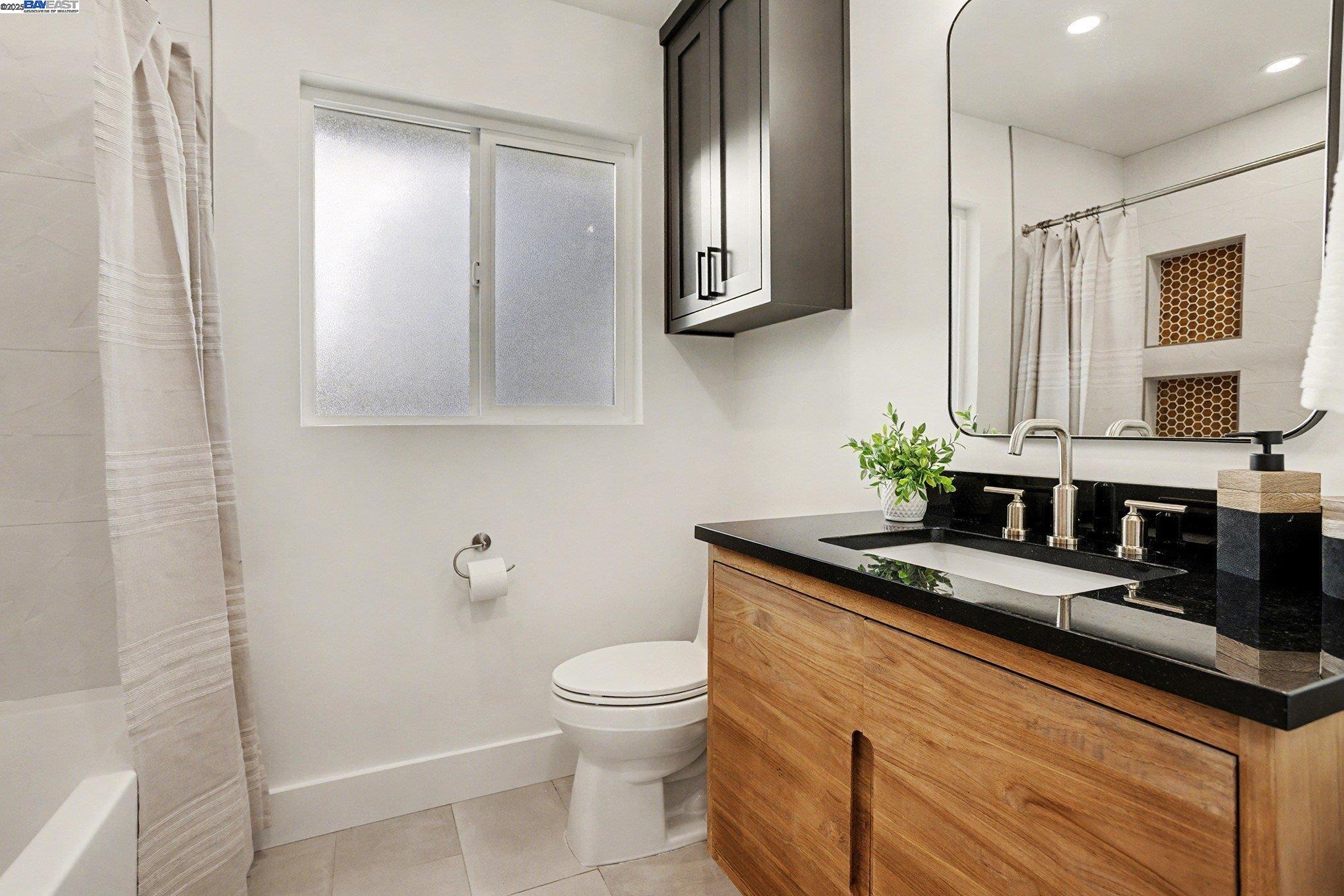 Detail Gallery Image 16 of 23 For 1421 3rd St, Livermore,  CA 94550 - 3 Beds | 2 Baths