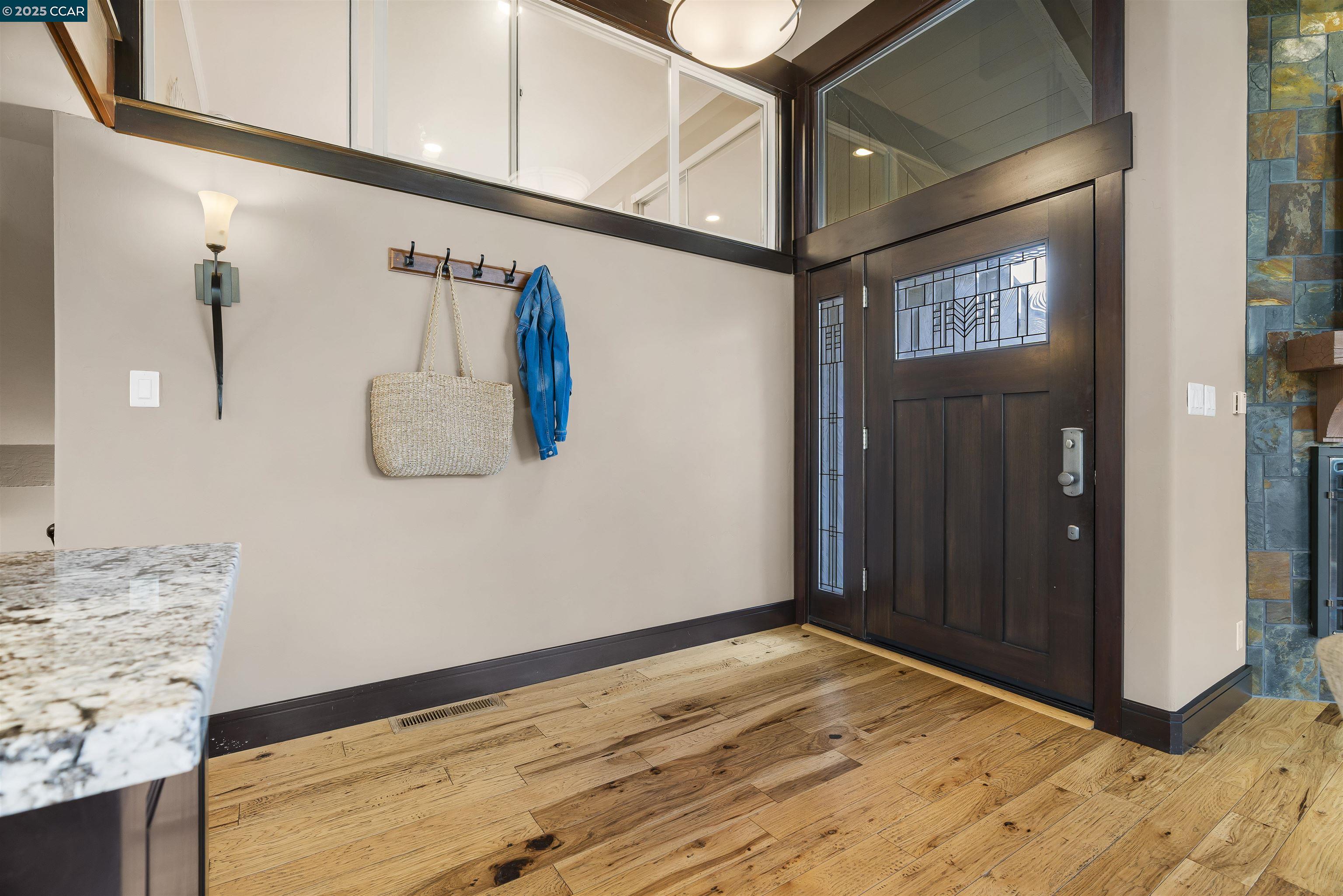 Detail Gallery Image 16 of 60 For 392 Paraiso Dr, Danville,  CA 94526 - 5 Beds | 3 Baths